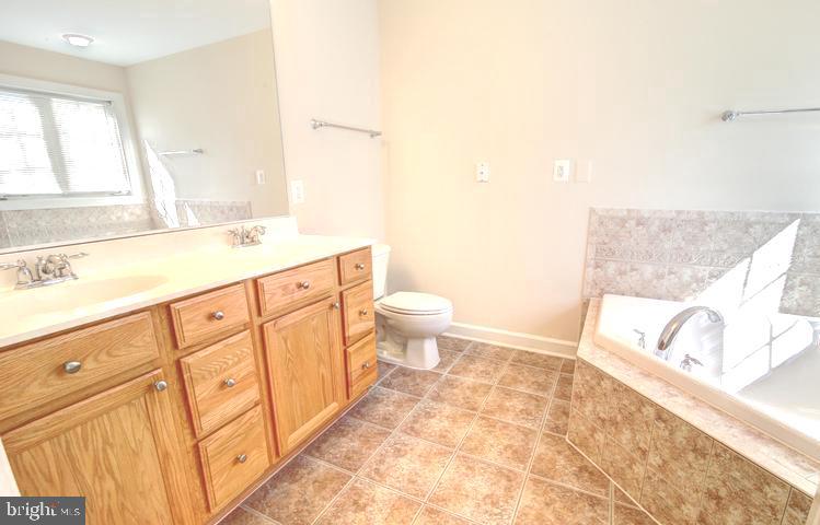 LORTON STATION SOUTH - Residential Lease