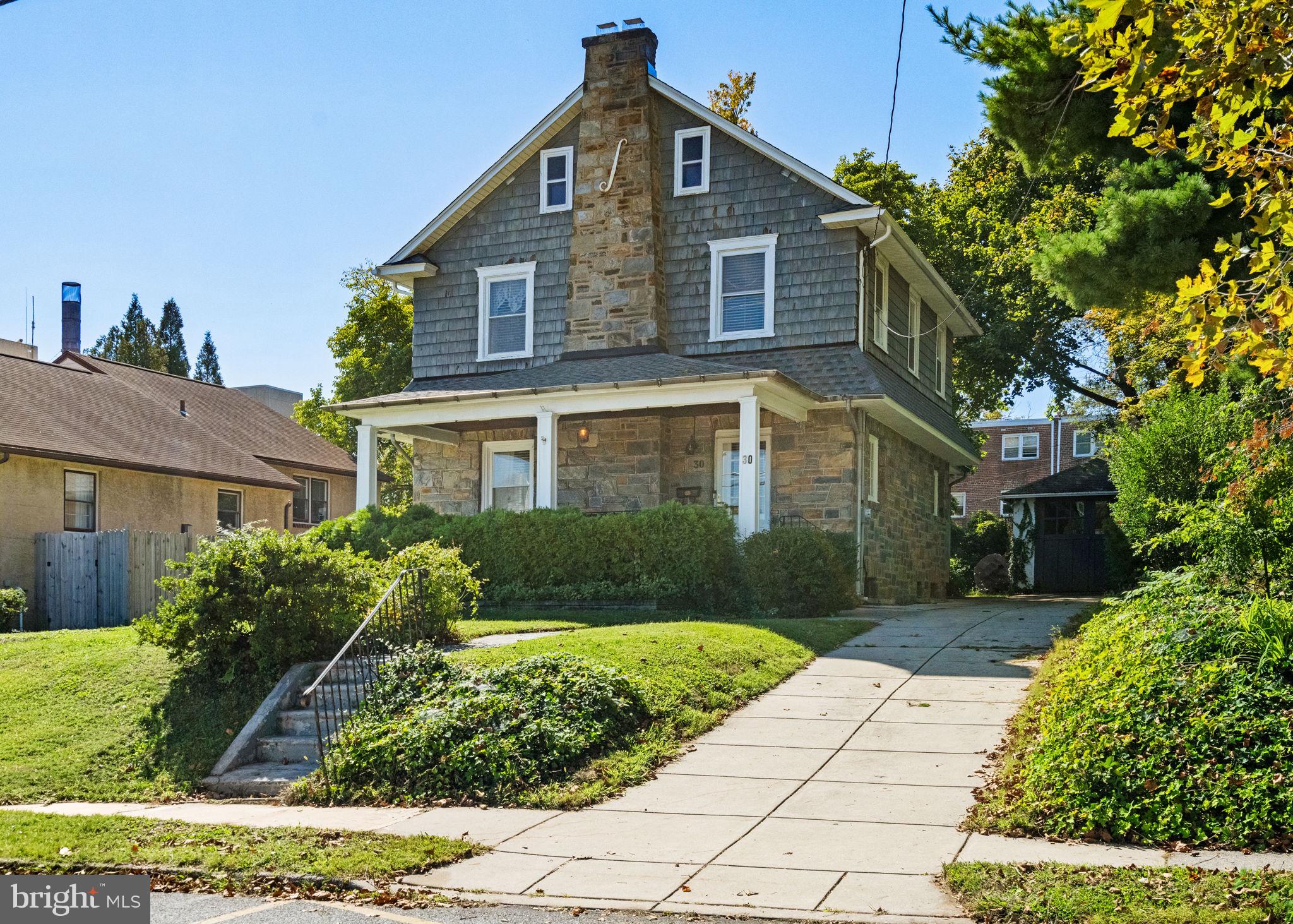 30 MORTON AVENUE