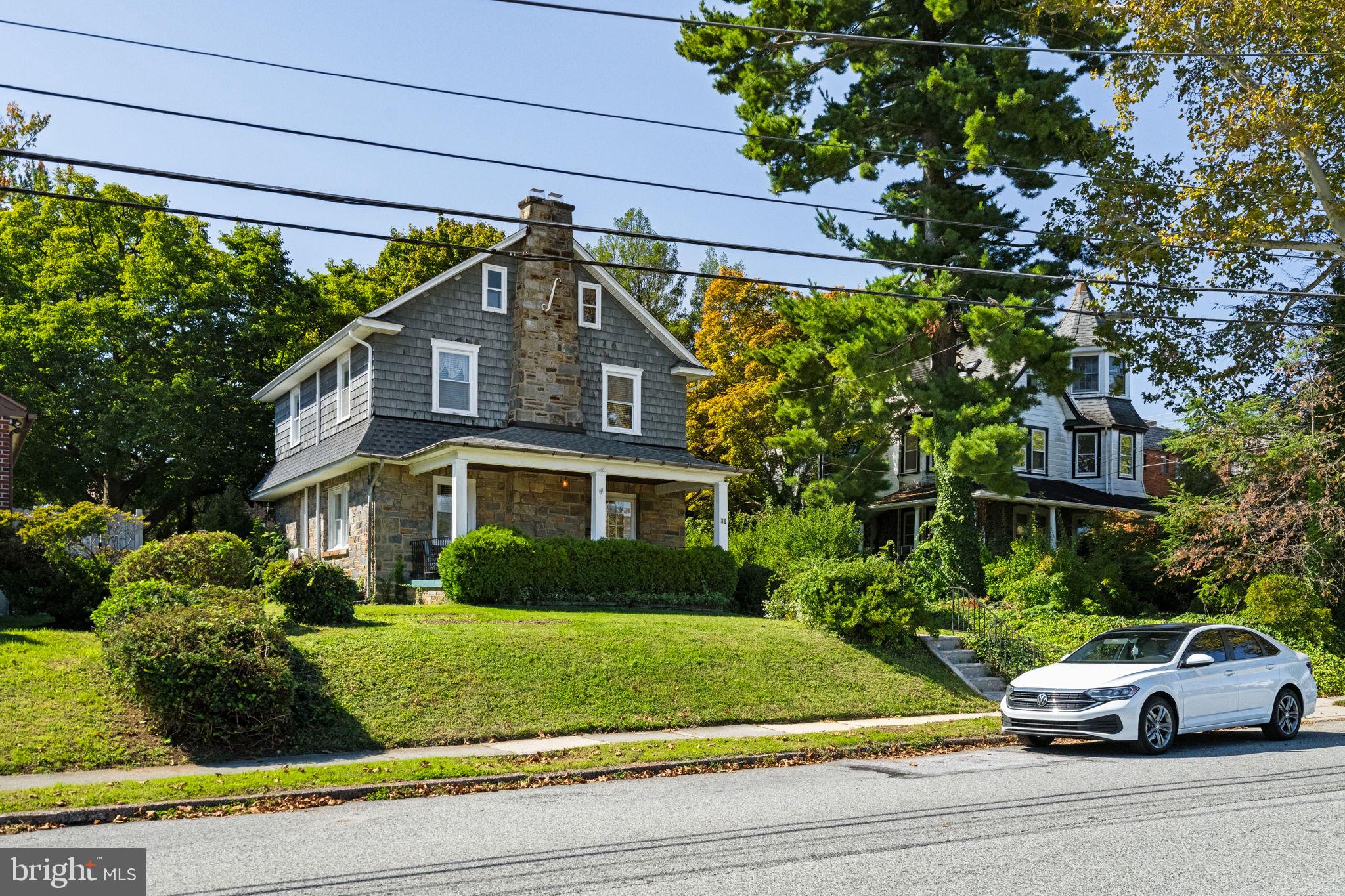 30 MORTON AVENUE