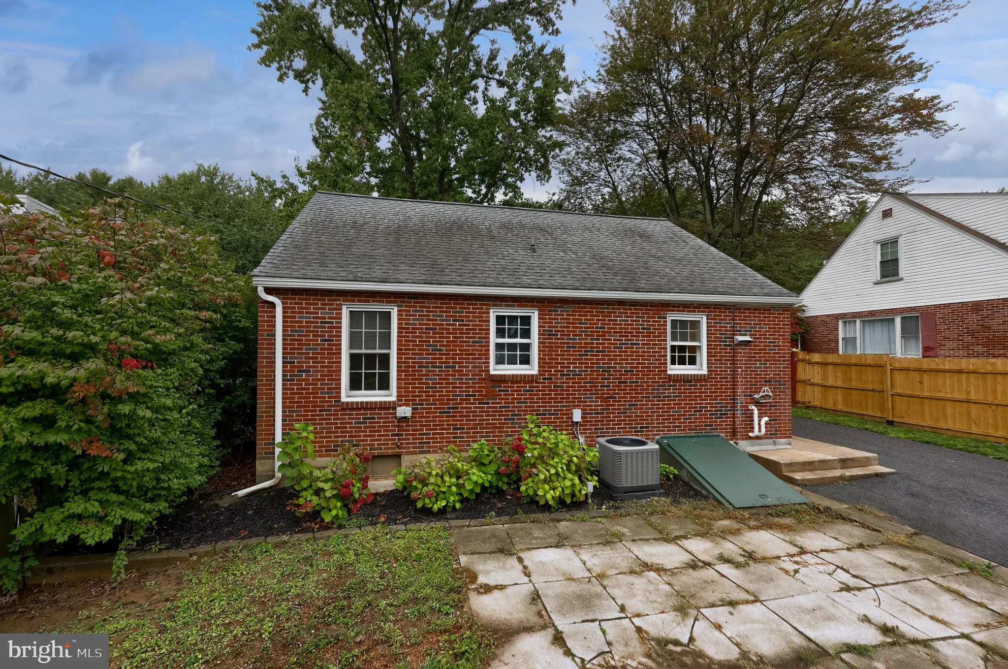 Lancaster, Pennsylvania 17603, United States, 3 Bedrooms Bedrooms, ,2 BathroomsBathrooms,Residential,Coming Soon,217446