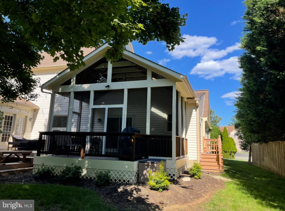 TIMBERLAWN - Residential