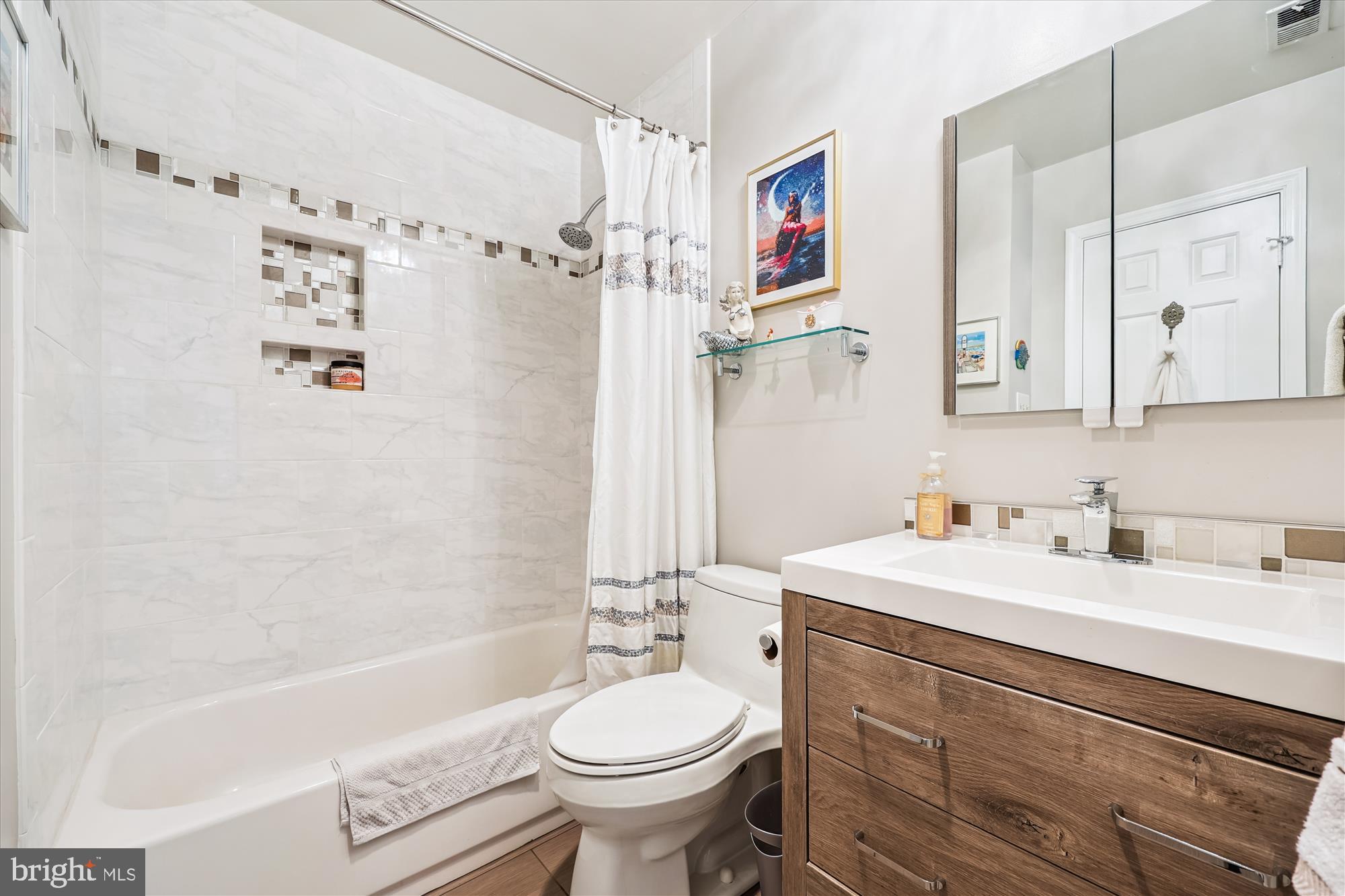 TIMBERLAWN - Residential