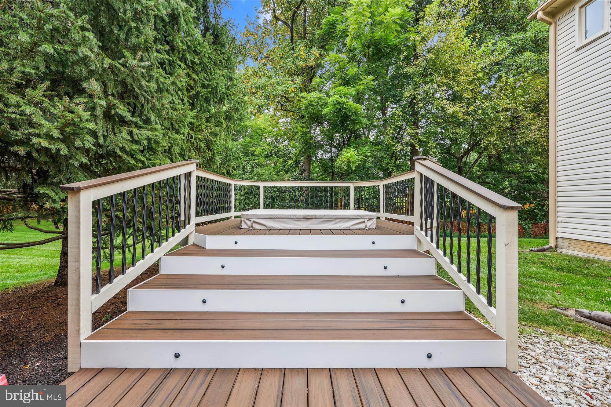 TIMBERLAWN - Residential