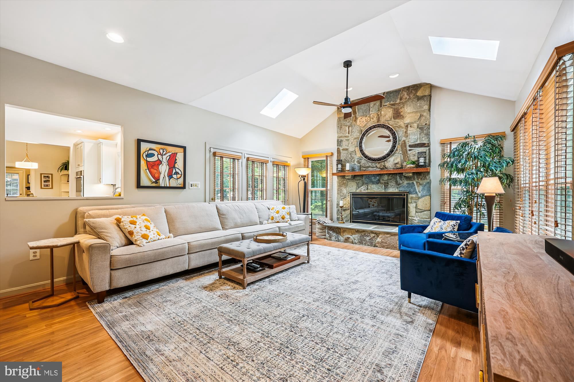 TIMBERLAWN - Residential