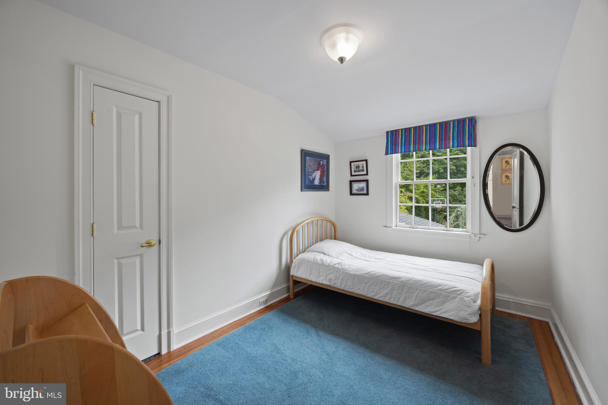 OLDE SEVERNA PARK - Residential