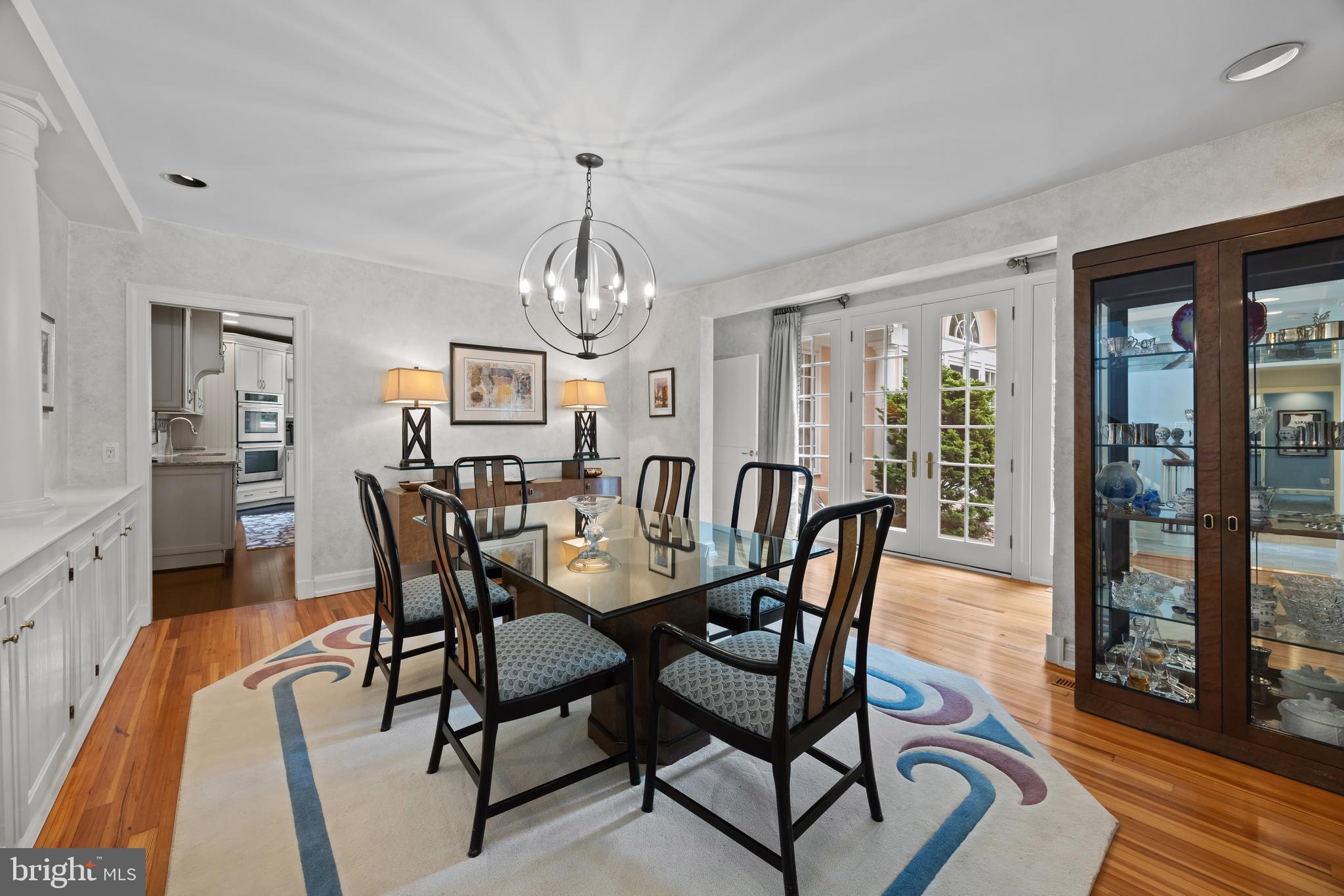 OLDE SEVERNA PARK - Residential