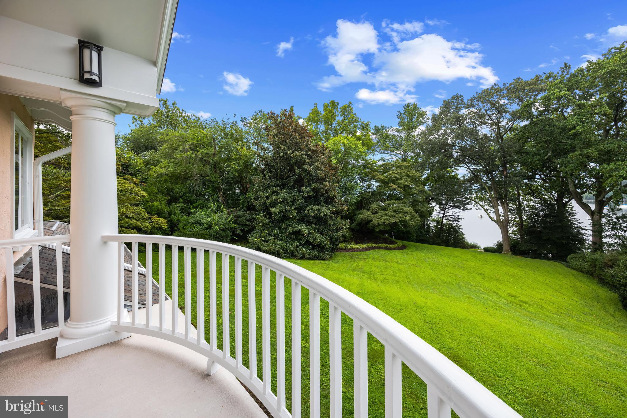 OLDE SEVERNA PARK - Residential