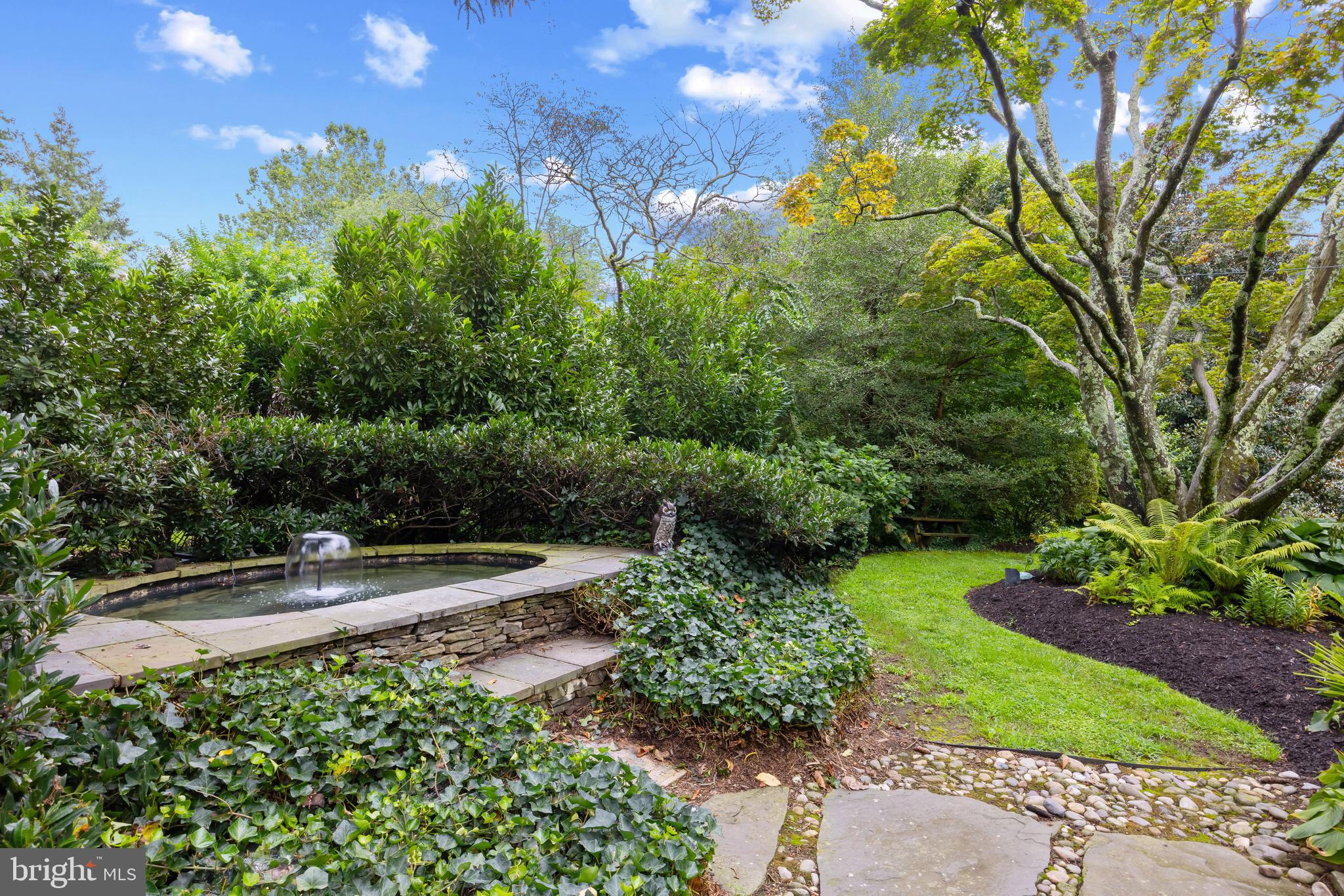 OLDE SEVERNA PARK - Residential