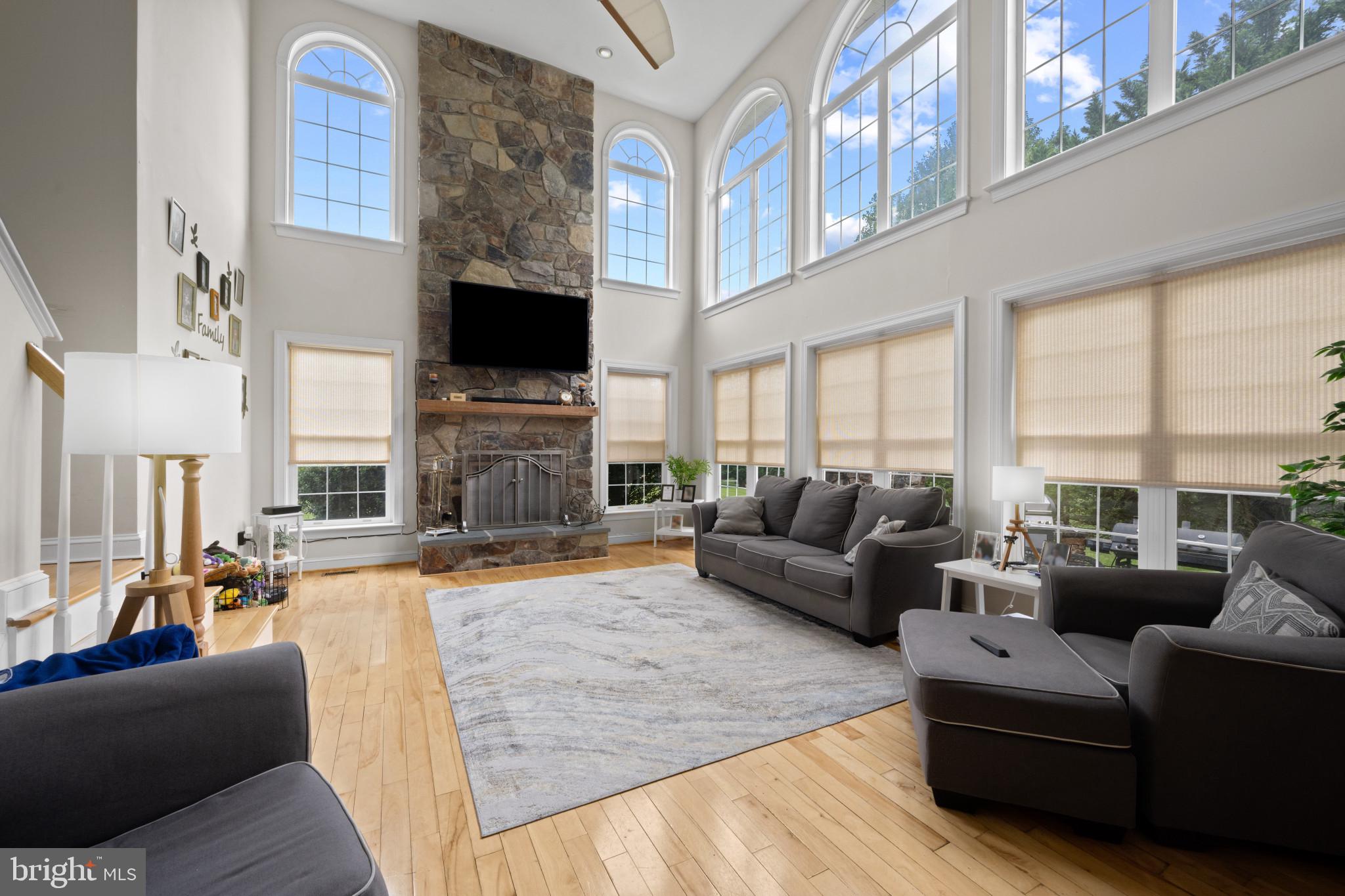 1136 SAFFELL ROAD