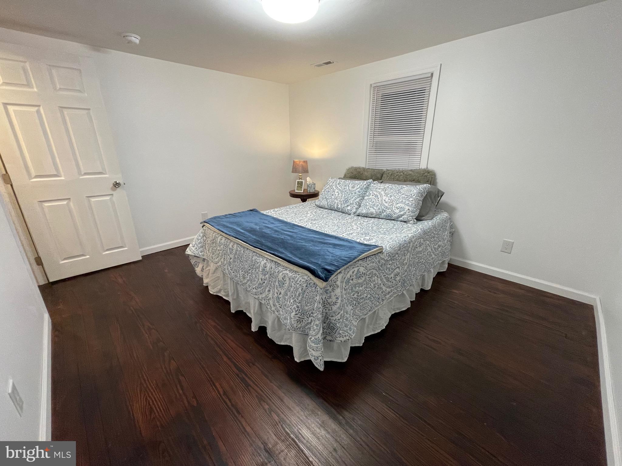 MILLINGTON - Residential