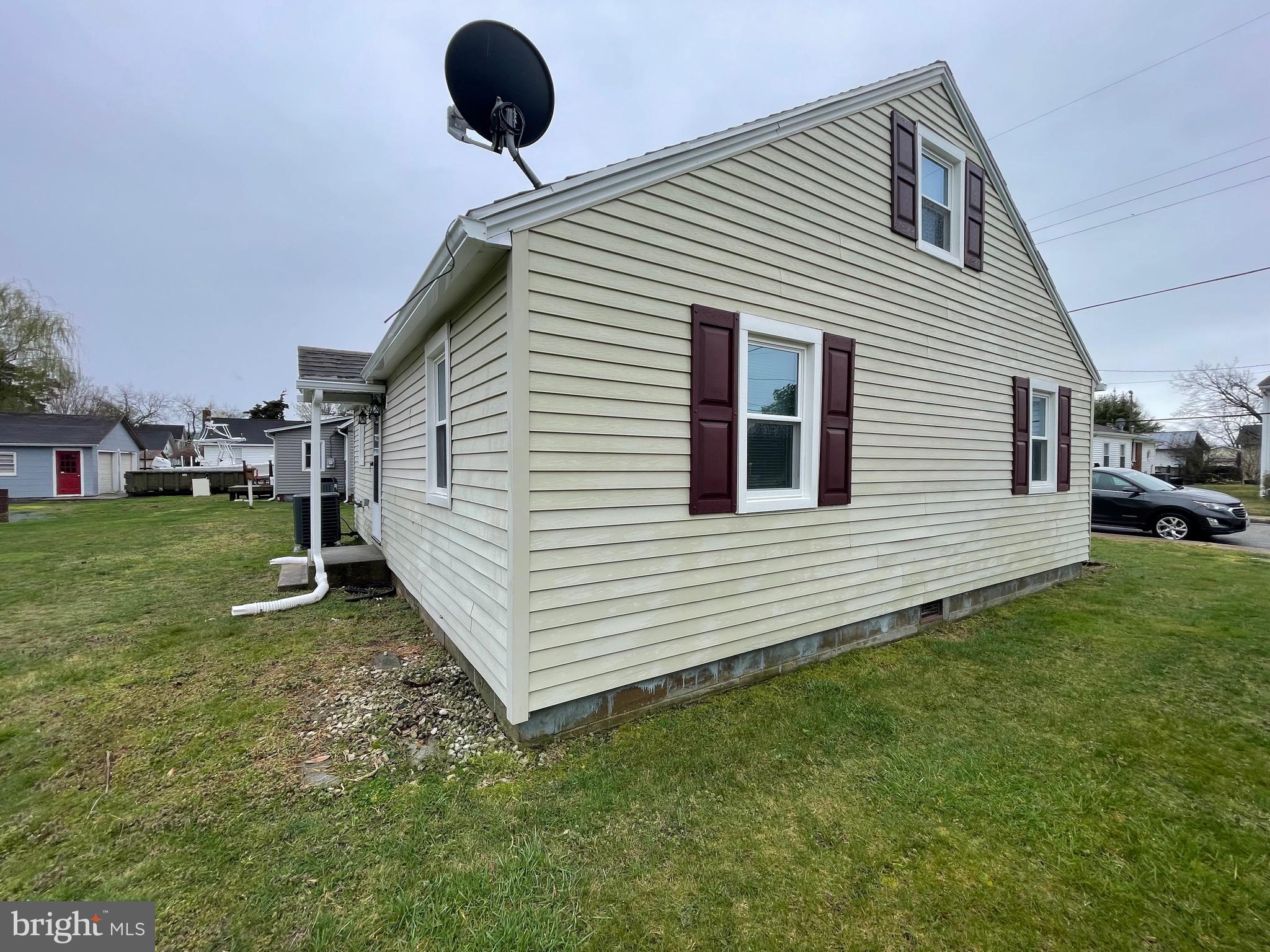 MILLINGTON - Residential