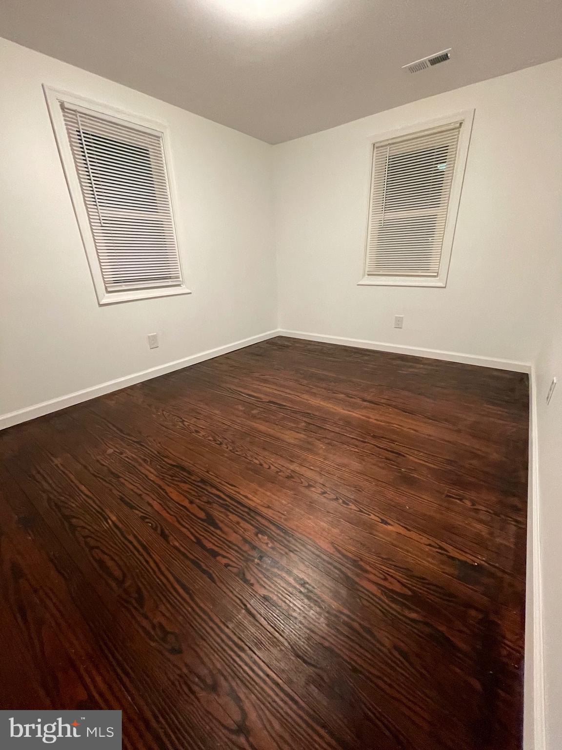 MILLINGTON - Residential