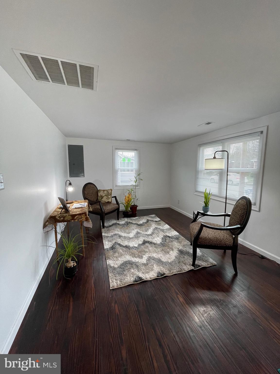 MILLINGTON - Residential