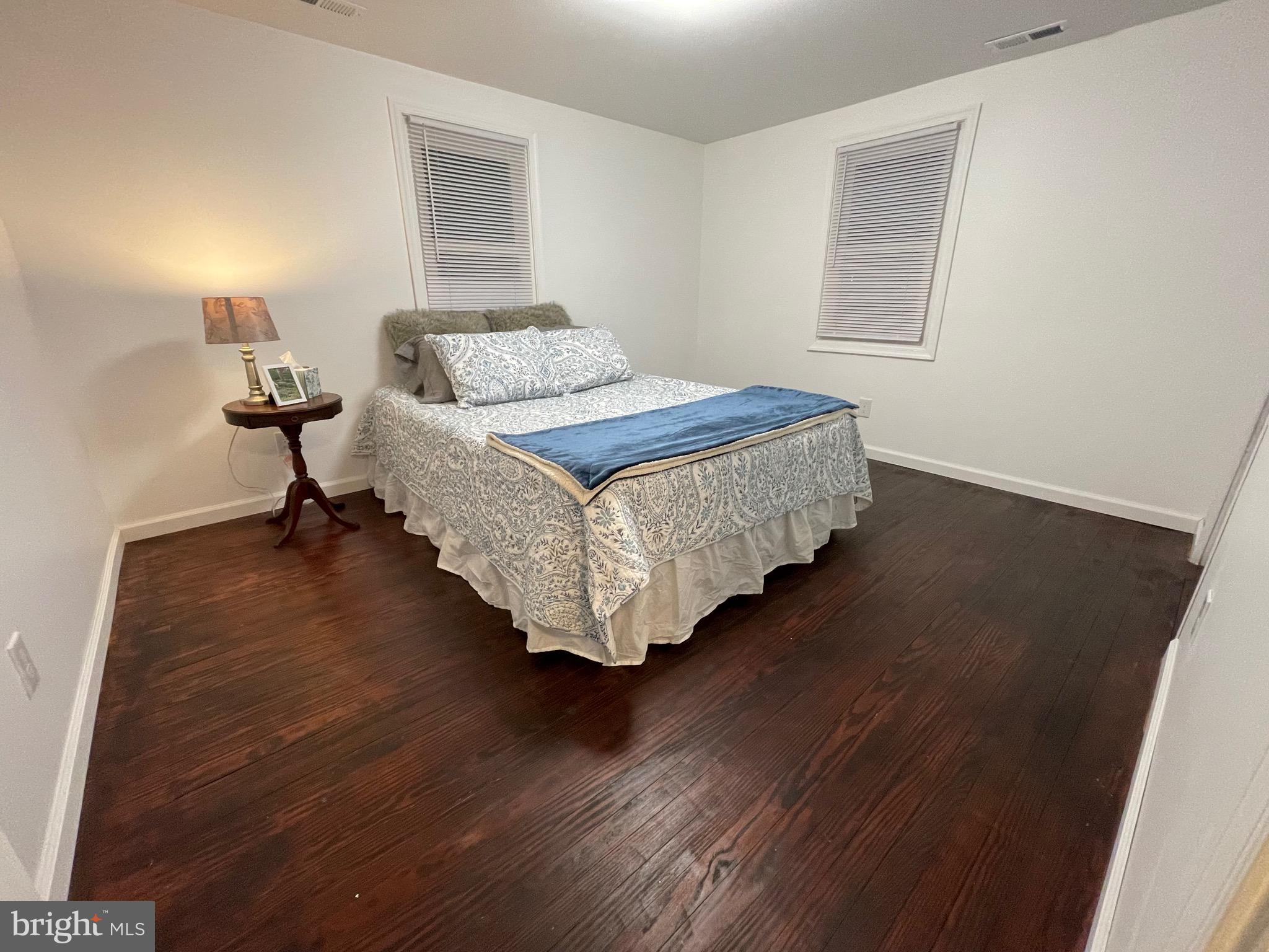 MILLINGTON - Residential