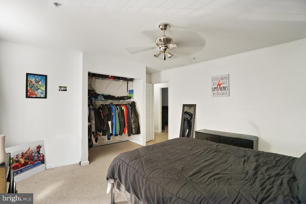 SUMMIT CREEK - Residential