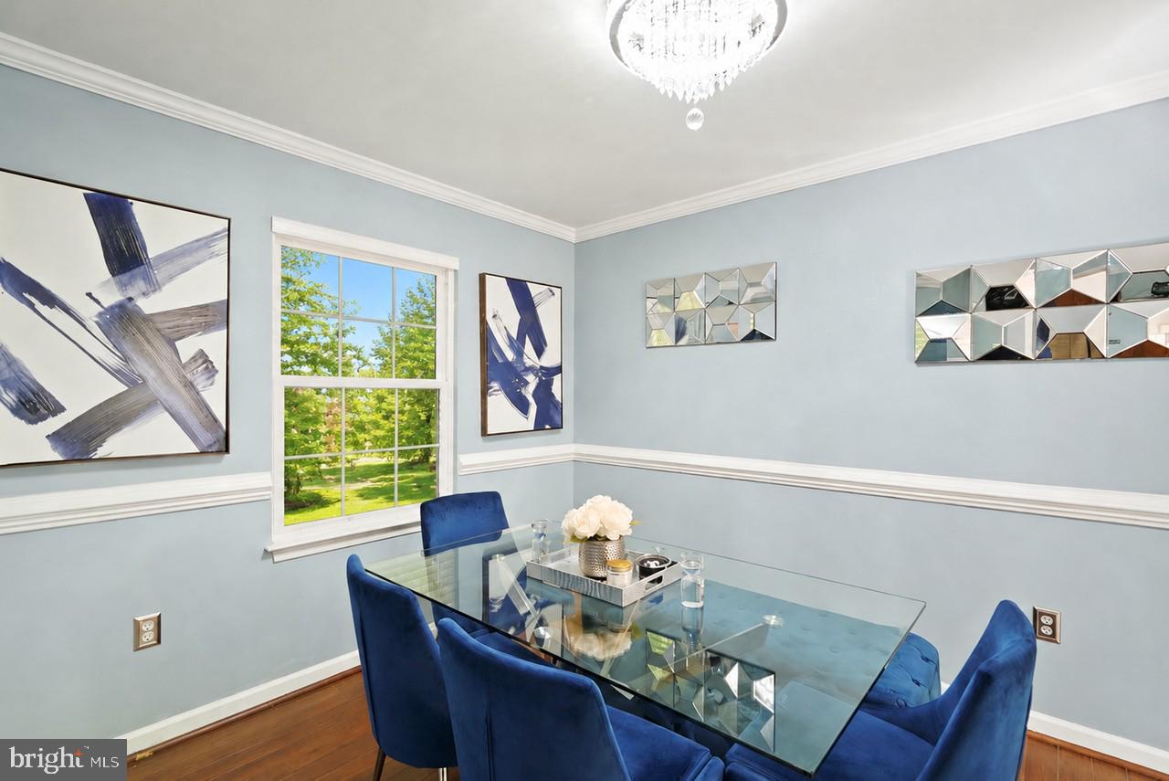 SUMMIT CREEK - Residential