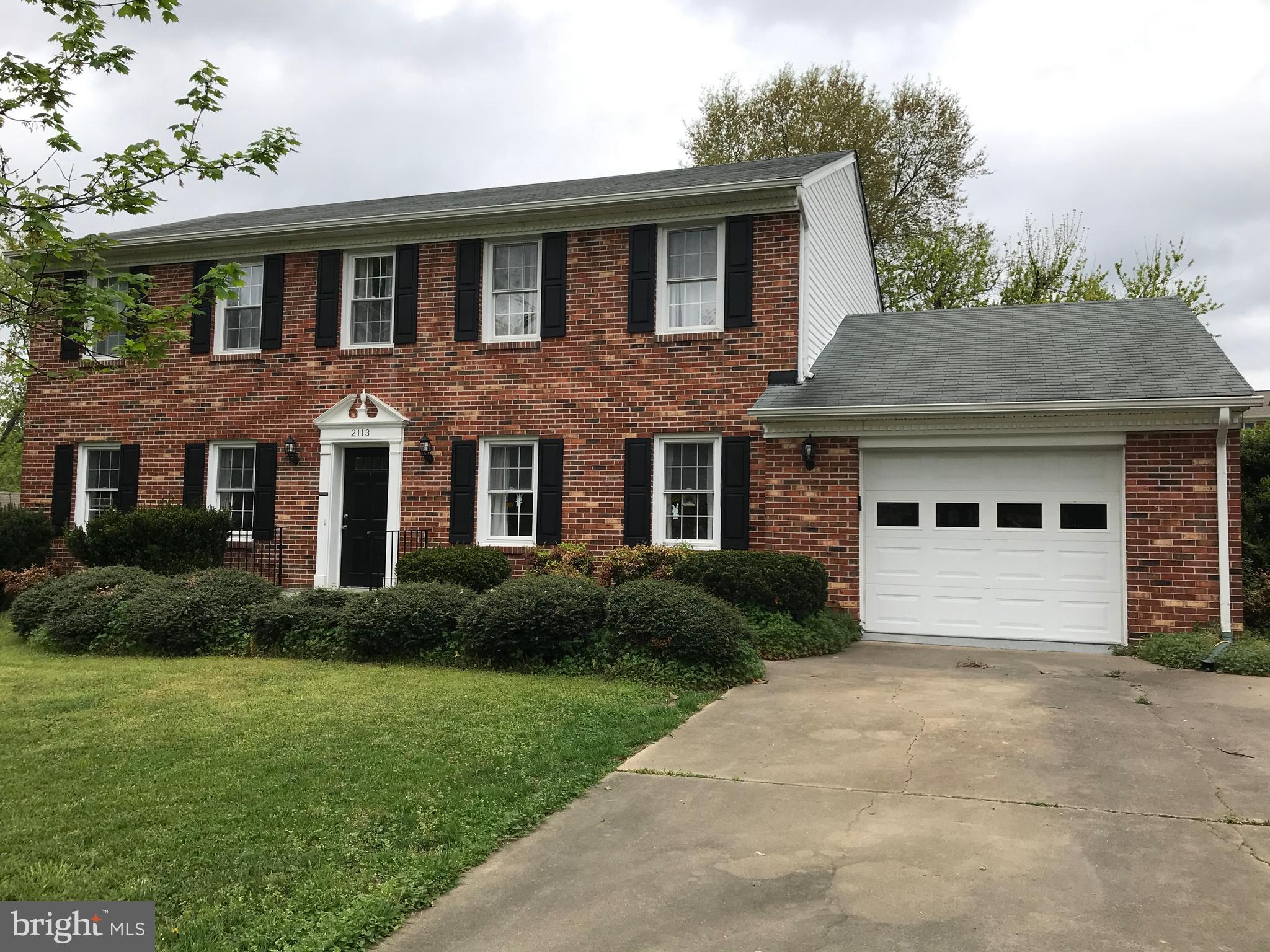 KENDALLWOOD ESTATES - Residential Lease