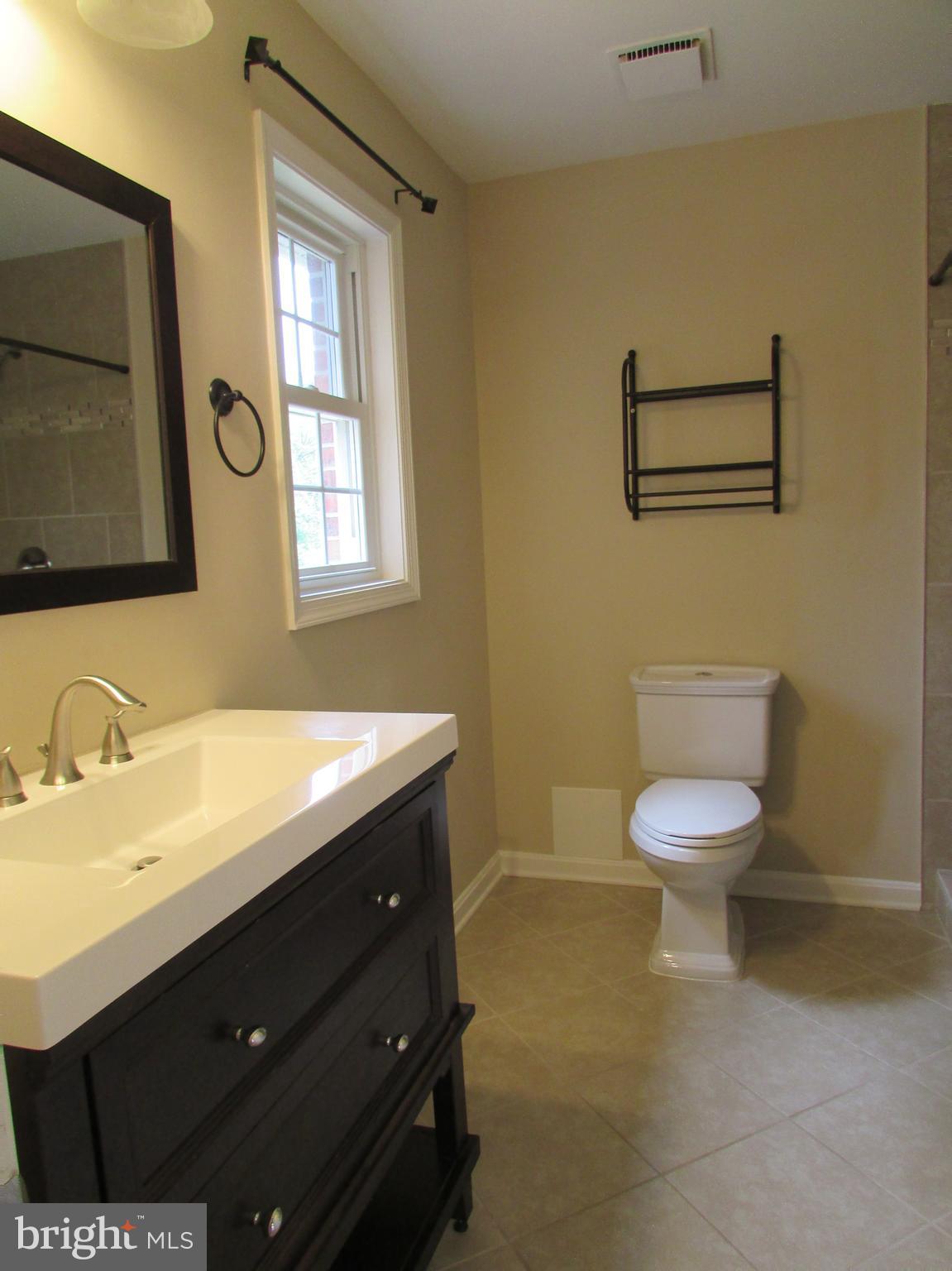 KENDALLWOOD ESTATES - Residential Lease