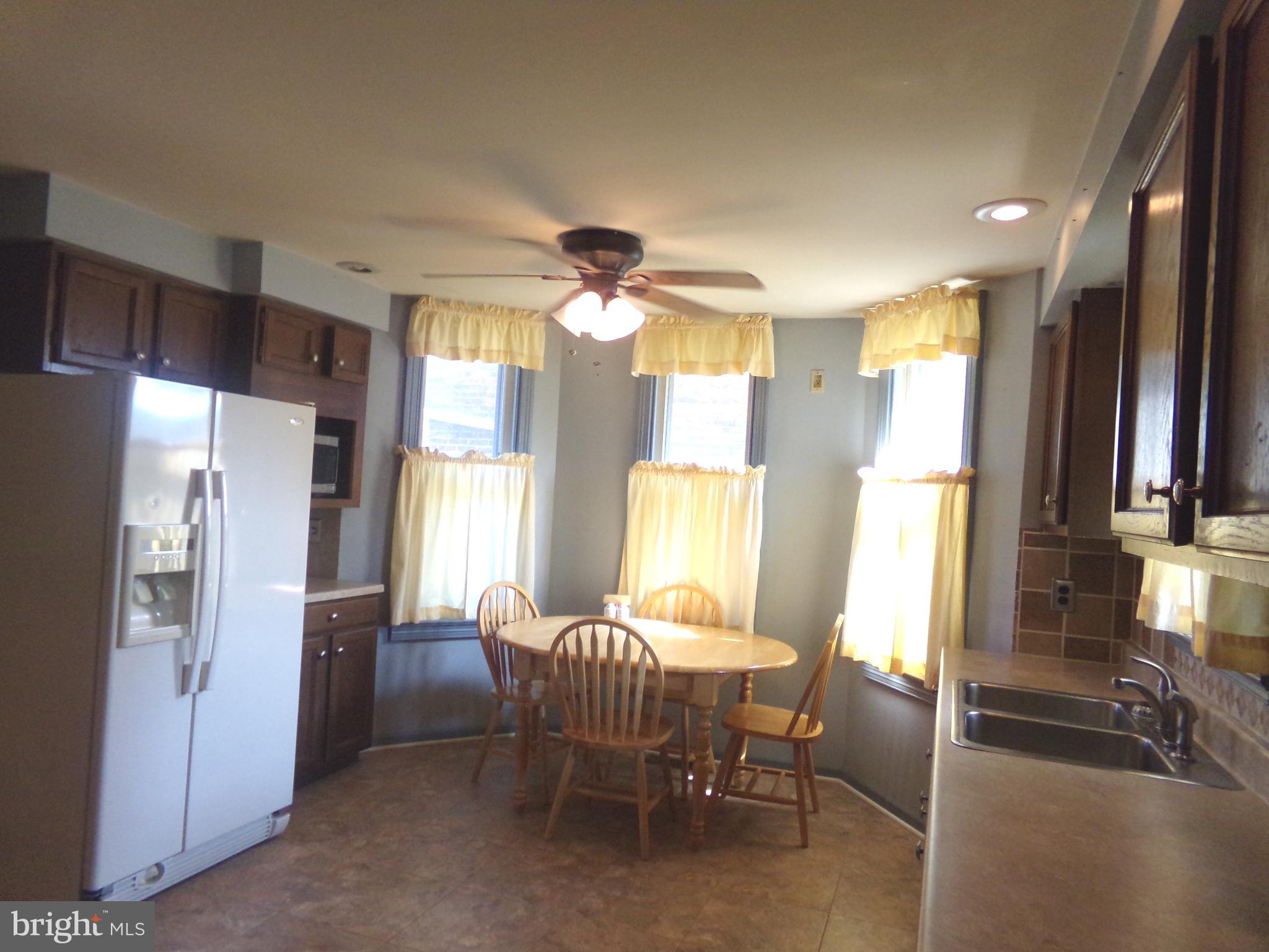 PLEASUREVILLE - Residential