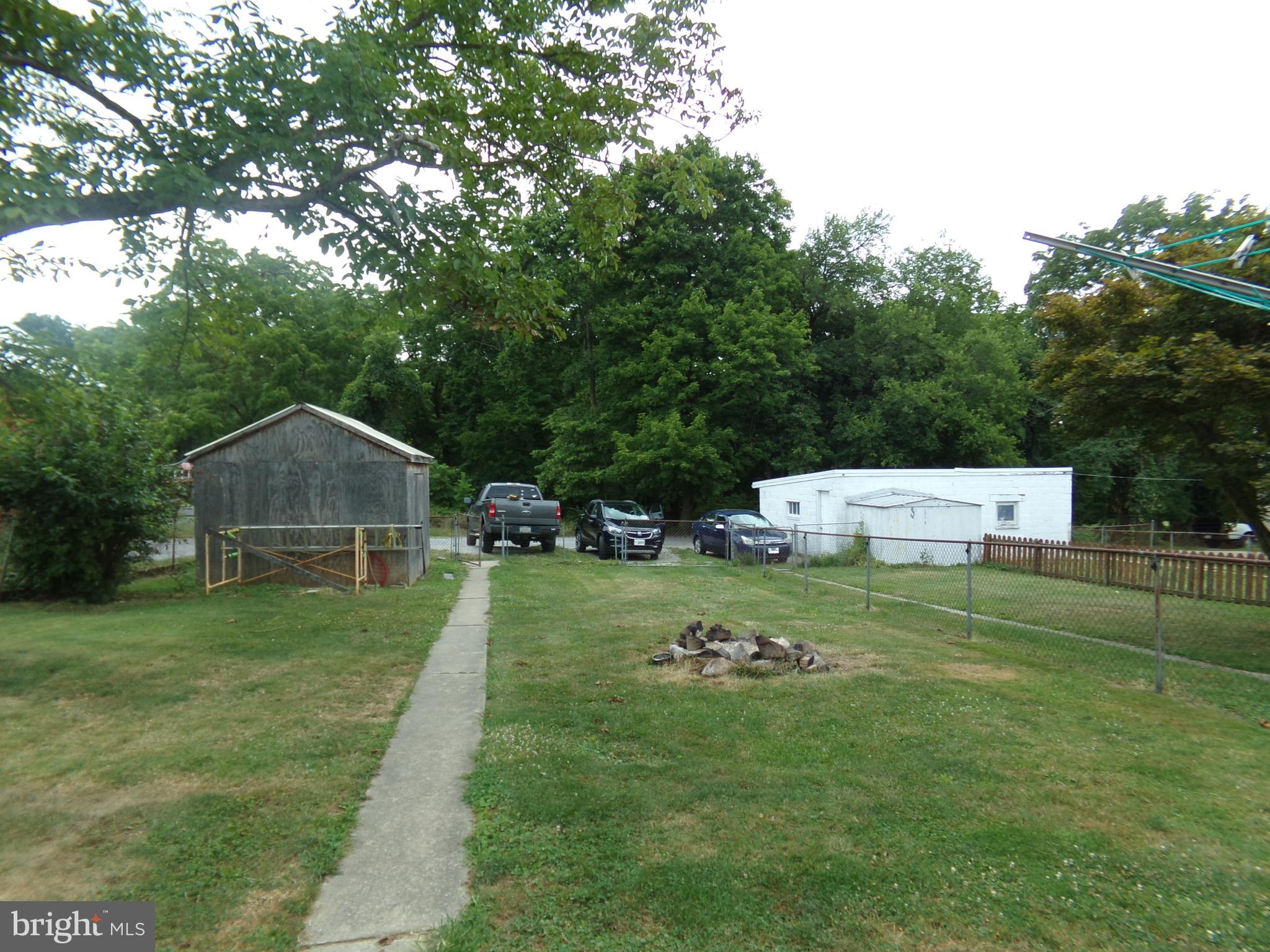 PLEASUREVILLE - Residential