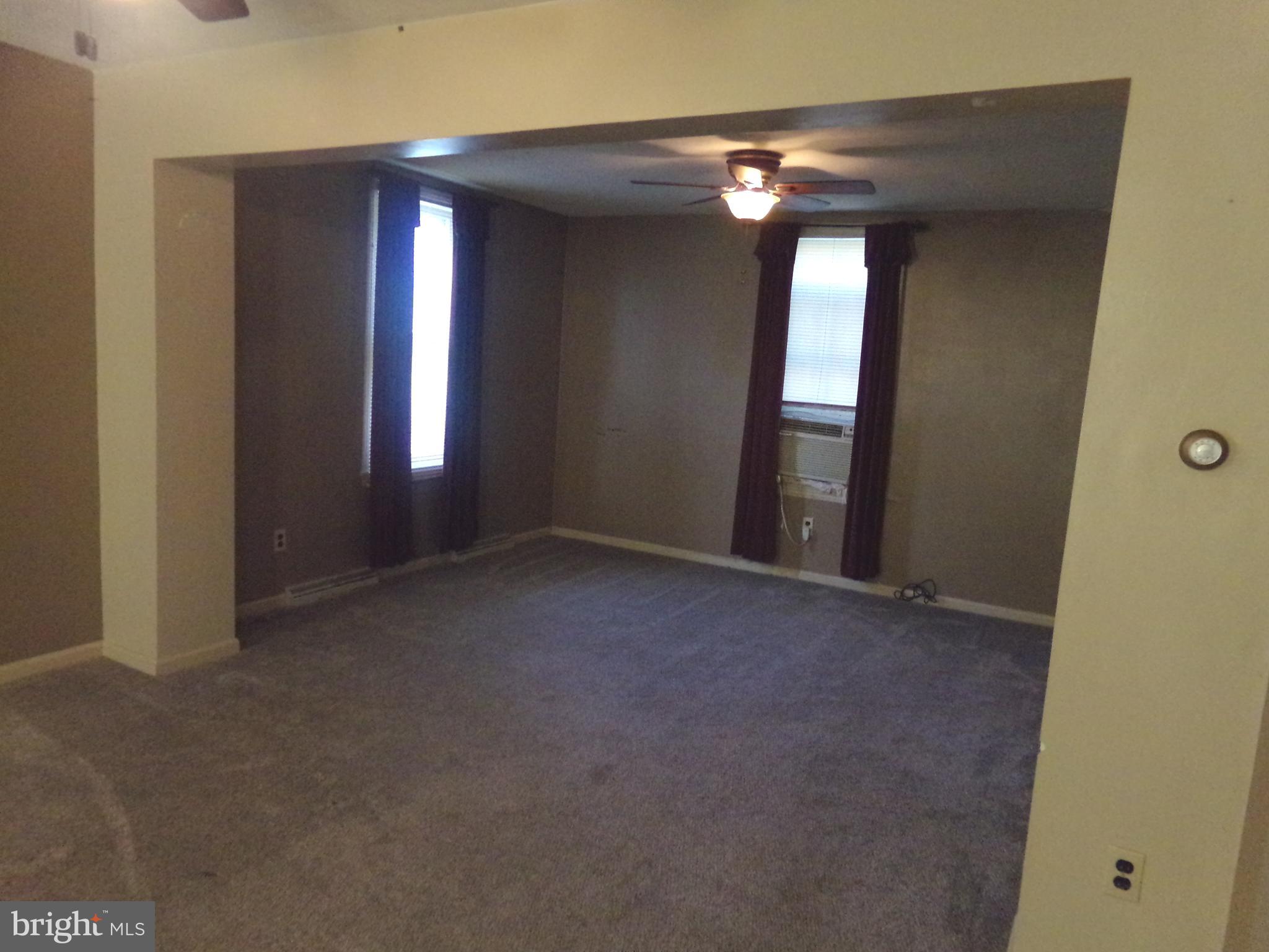 PLEASUREVILLE - Residential