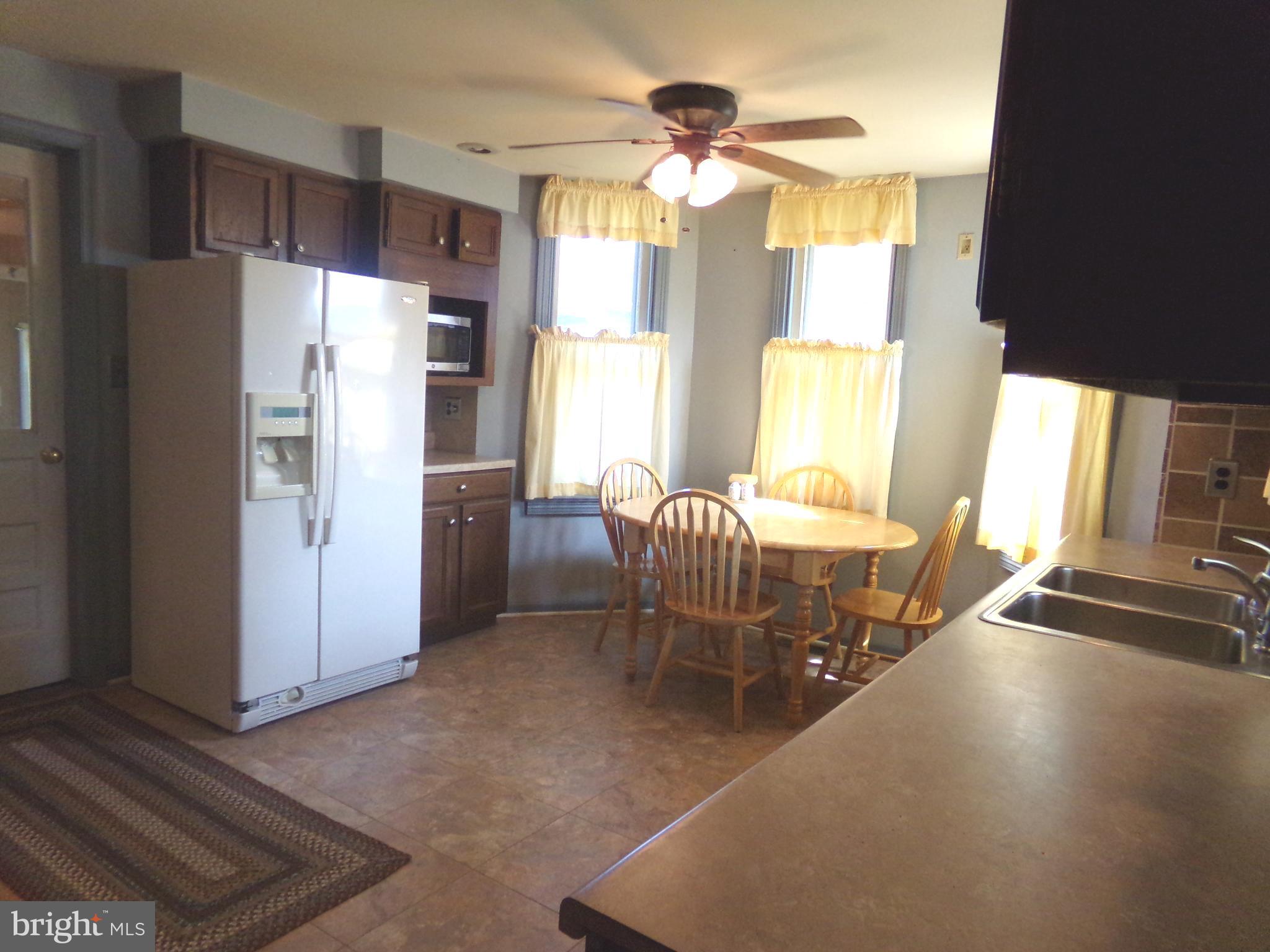 PLEASUREVILLE - Residential