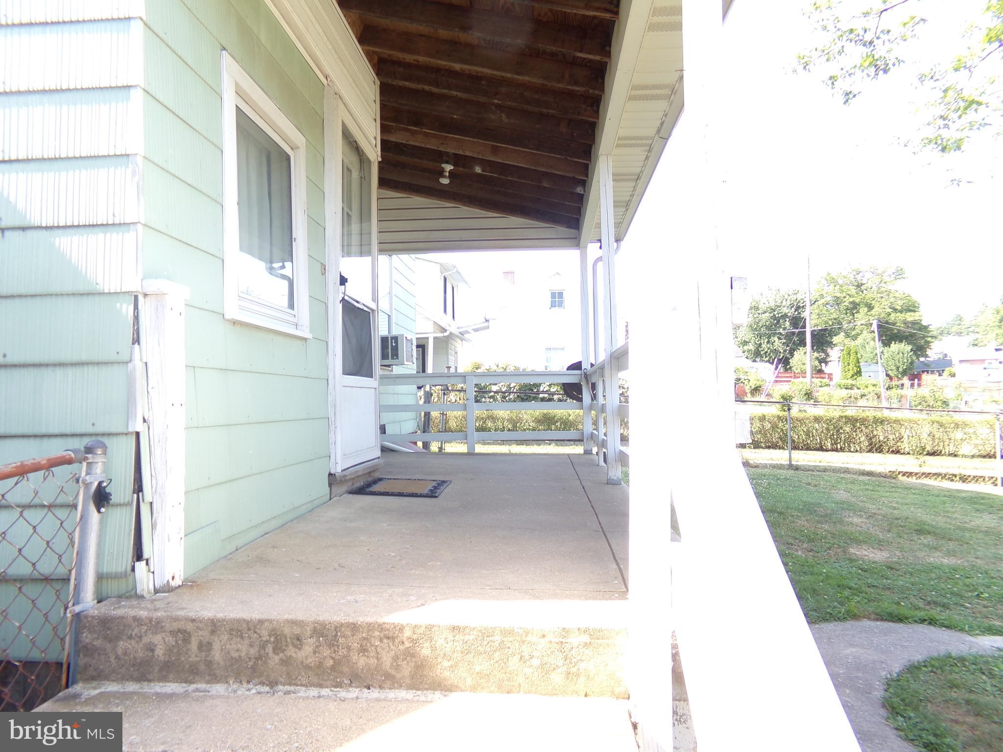 PLEASUREVILLE - Residential