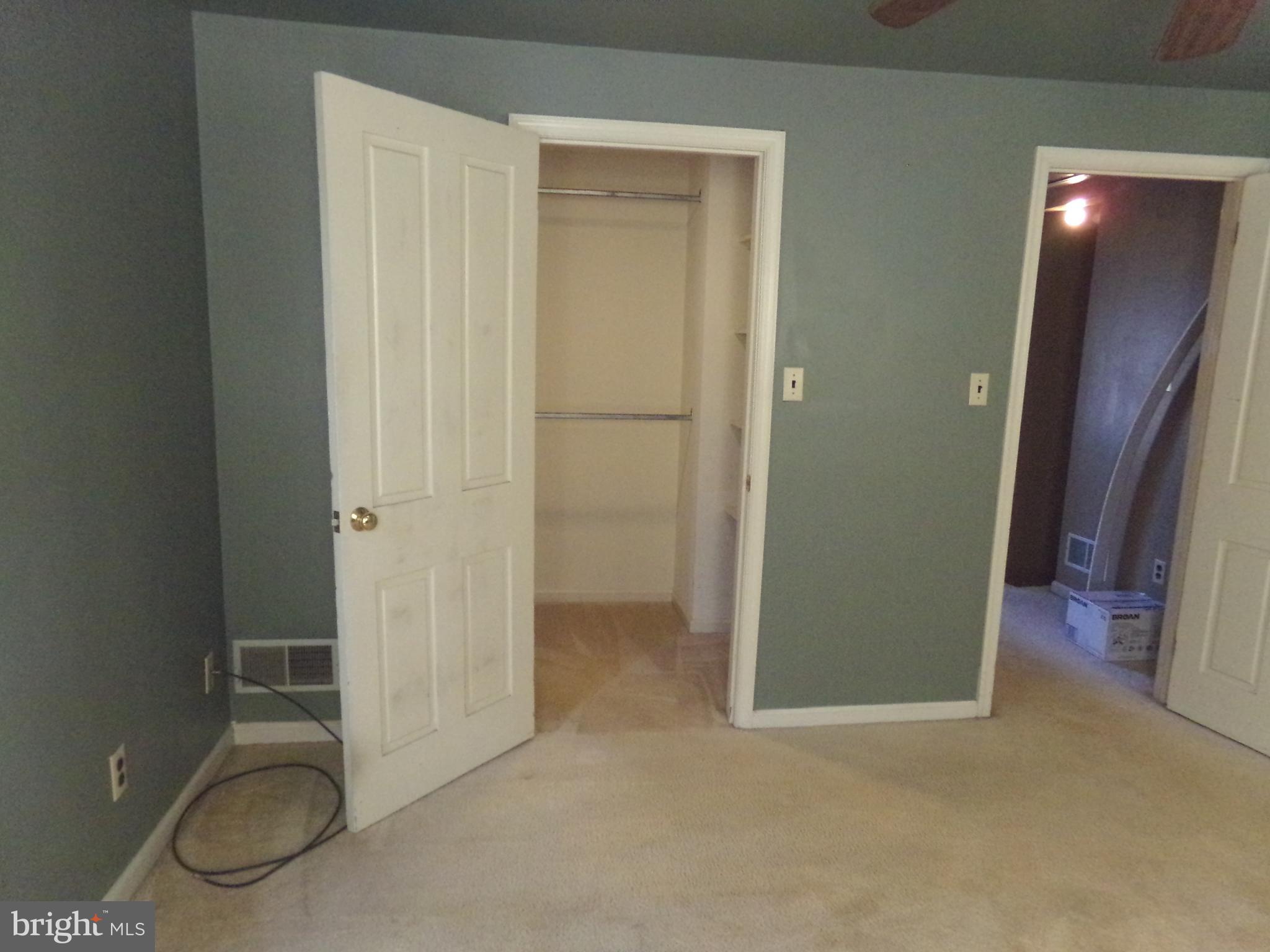 PLEASUREVILLE - Residential