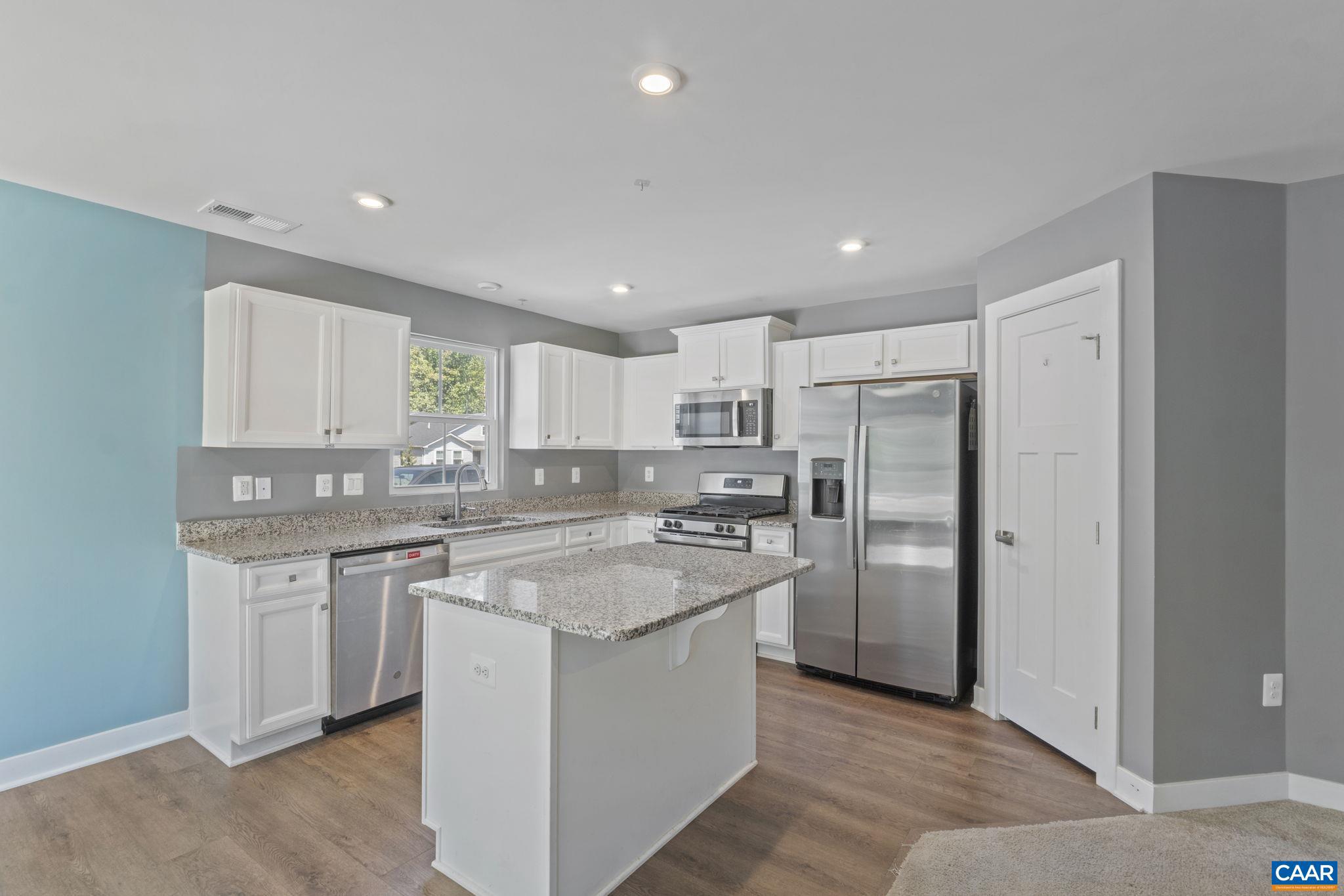 VILLAGE OAKS - Residential