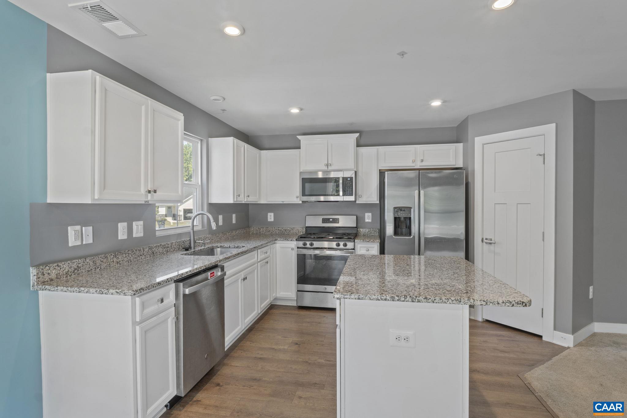 VILLAGE OAKS - Residential