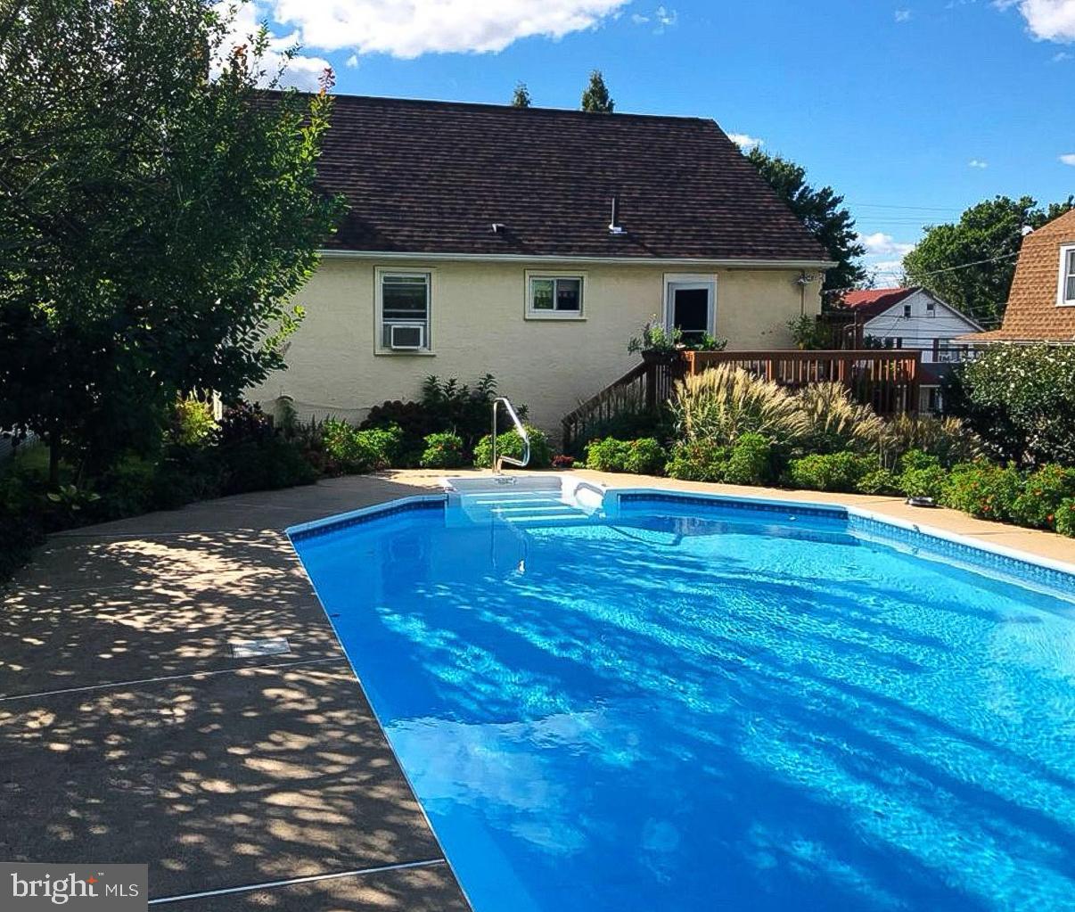 ABINGTON - Residential