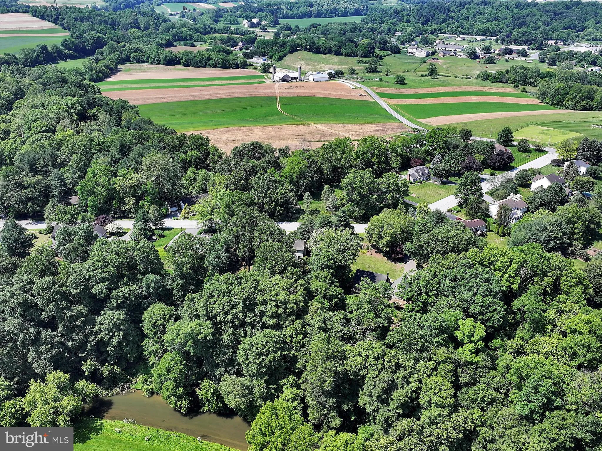 Willow Street, Pennsylvania 17584, United States, 4 Bedrooms Bedrooms, ,3 BathroomsBathrooms,Residential,Active,165448