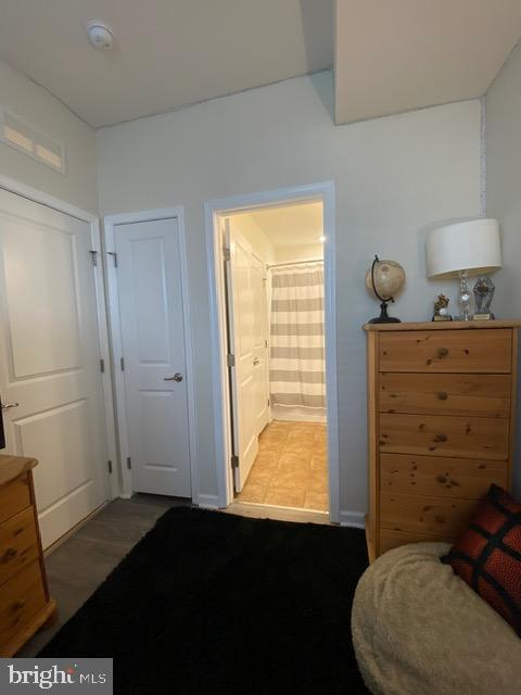 HOWARD SQUARE - Residential Lease