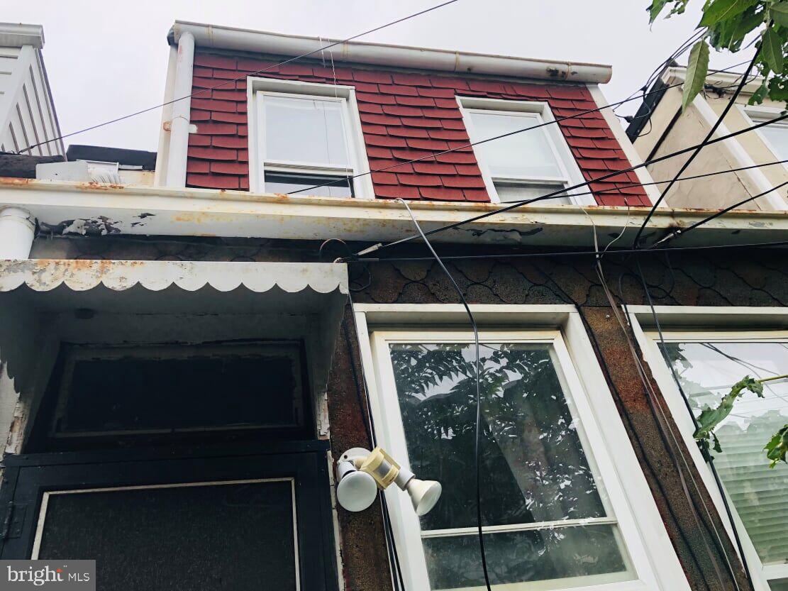 ELWOOD PARK - Residential