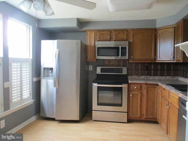 WEST SHORE - Residential