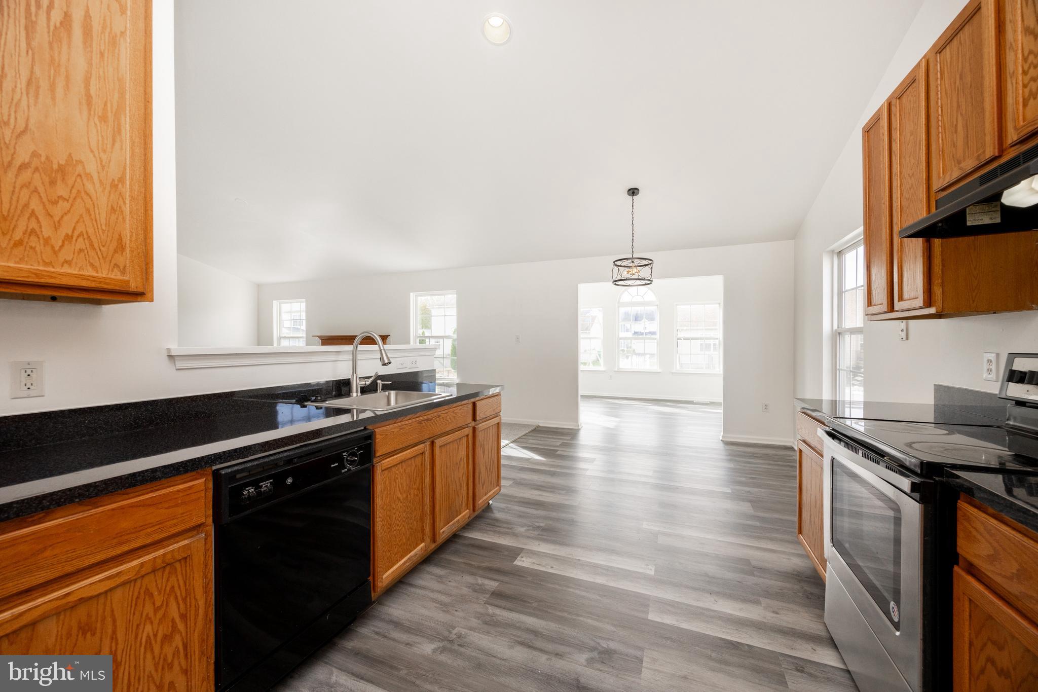 BRENFORD WOODS - Residential