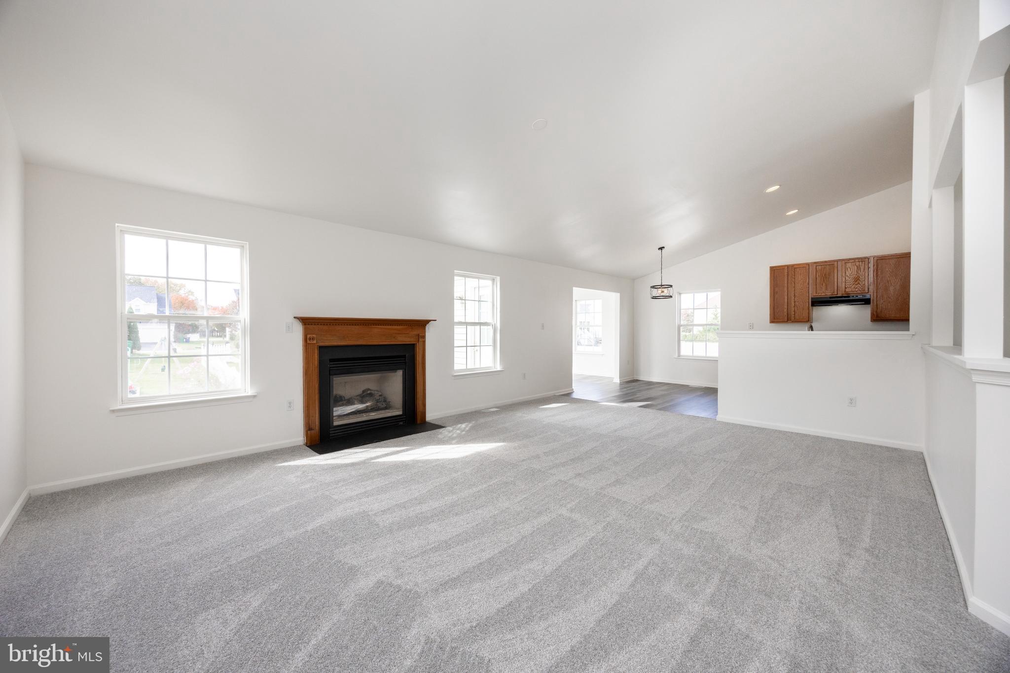 BRENFORD WOODS - Residential