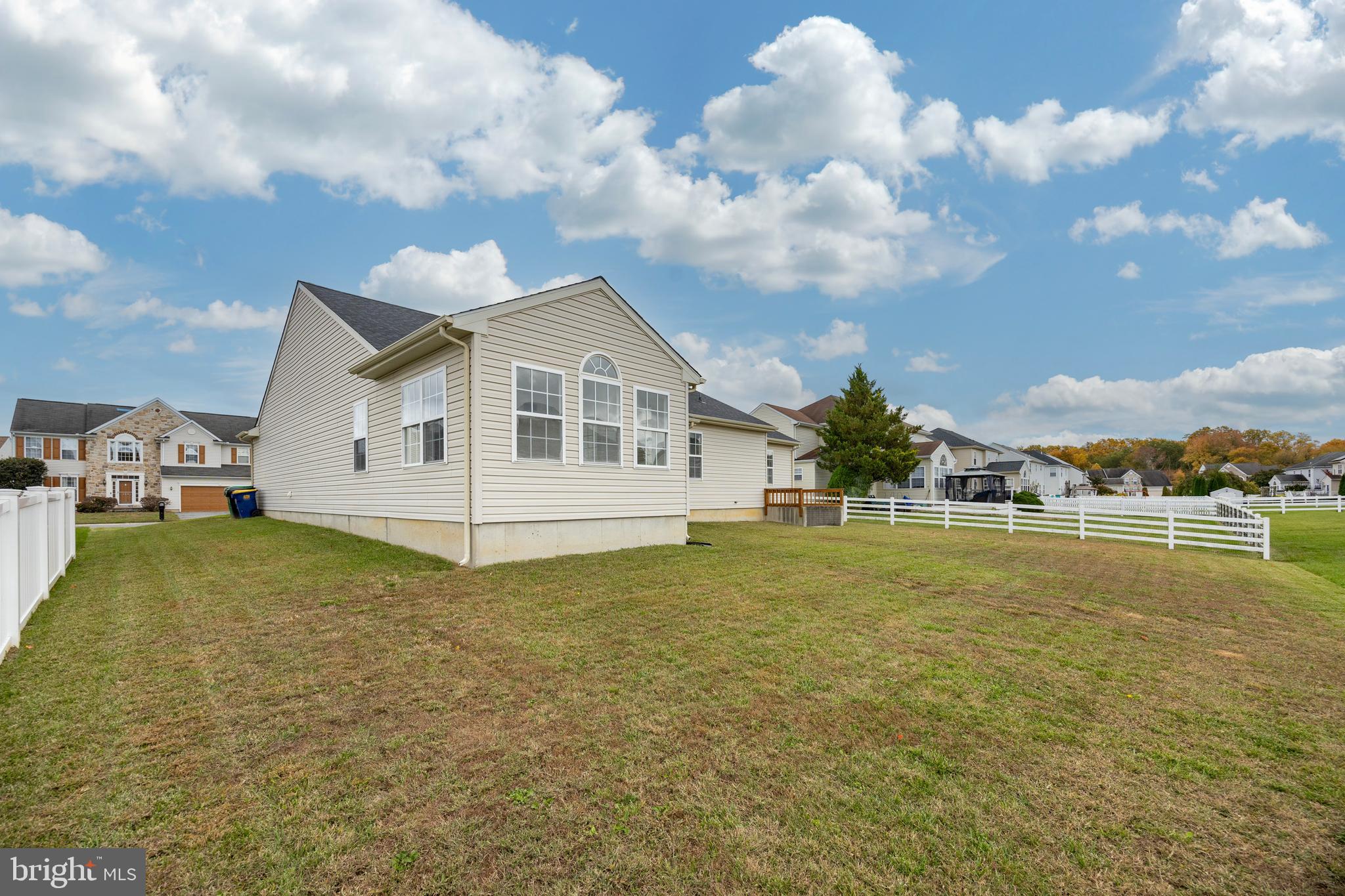 BRENFORD WOODS - Residential