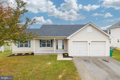 97 NEEDHAM DRIVE SMYRNA DE 19977