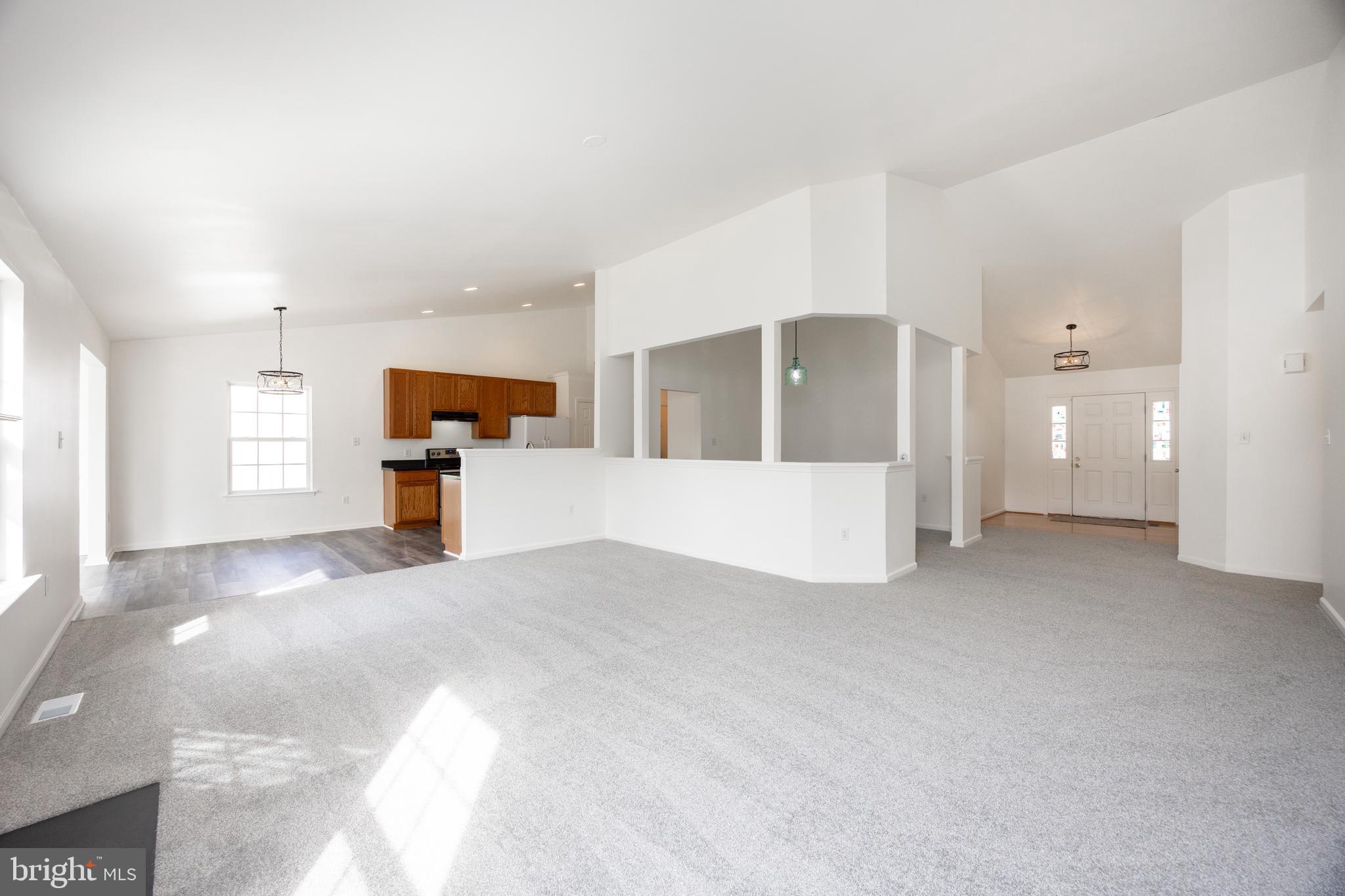 BRENFORD WOODS - Residential