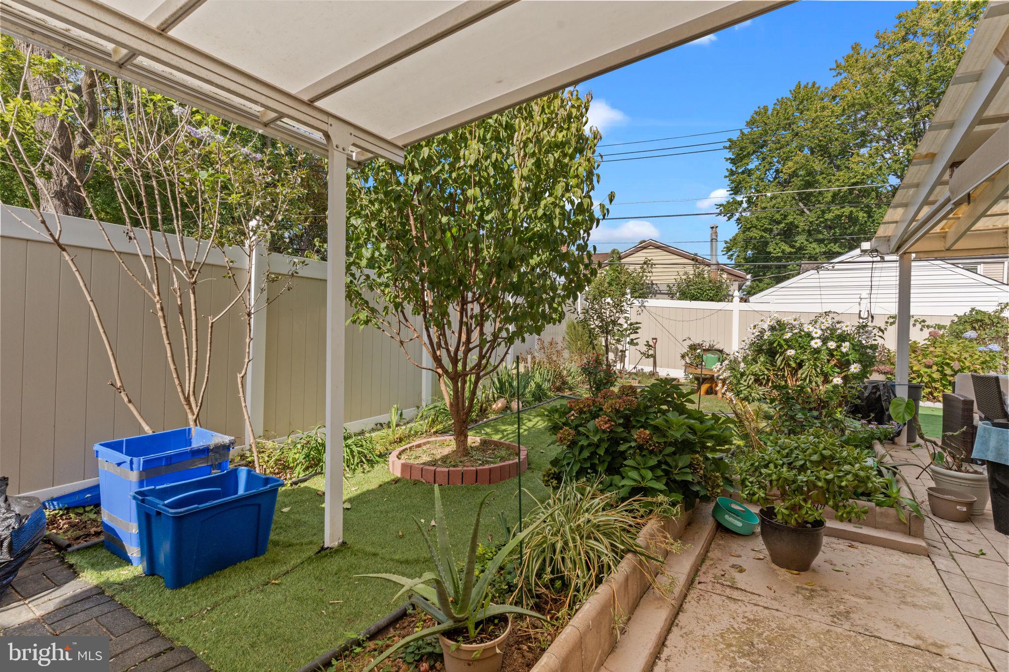 SOMERTON - Residential