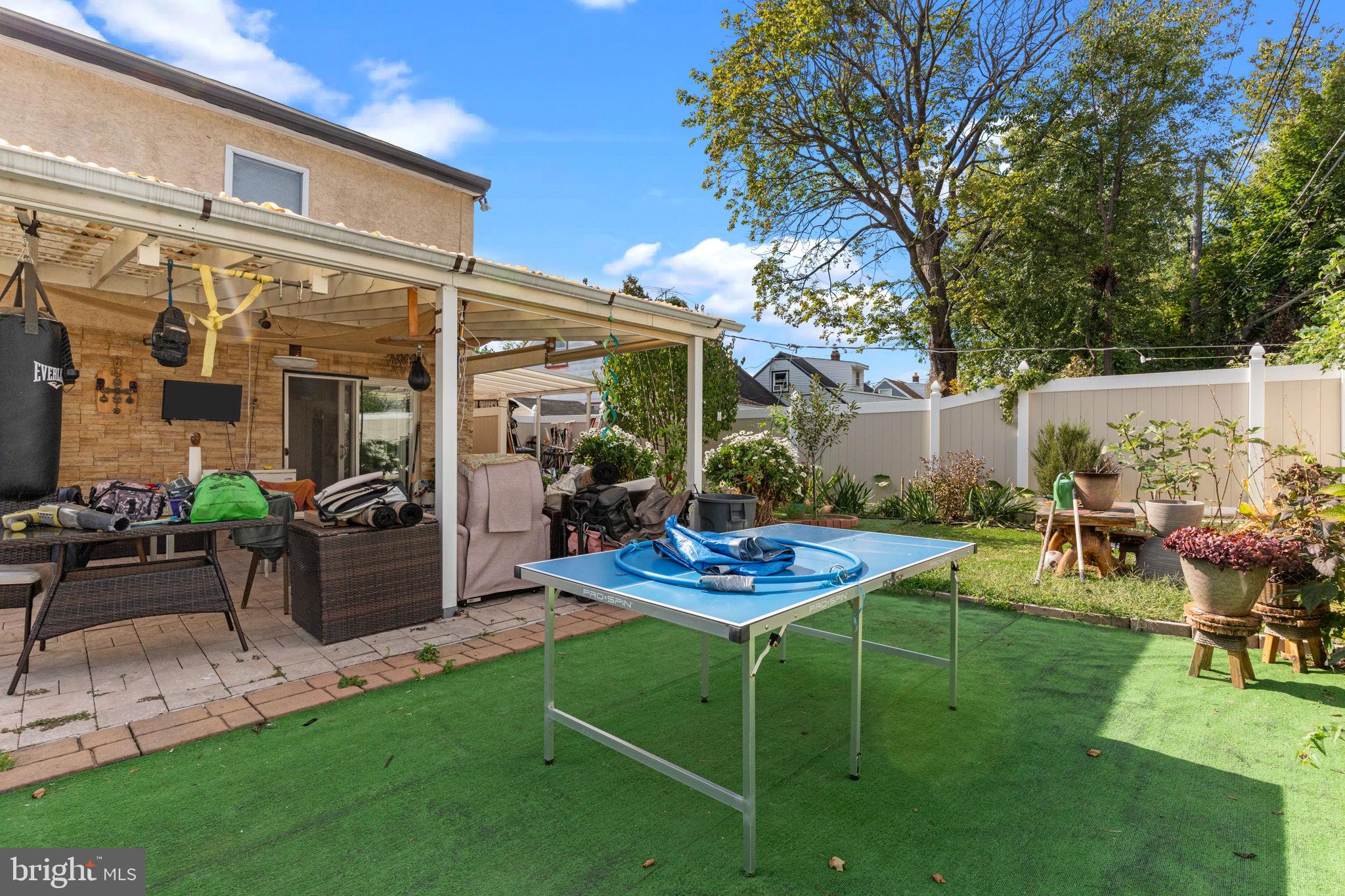 SOMERTON - Residential