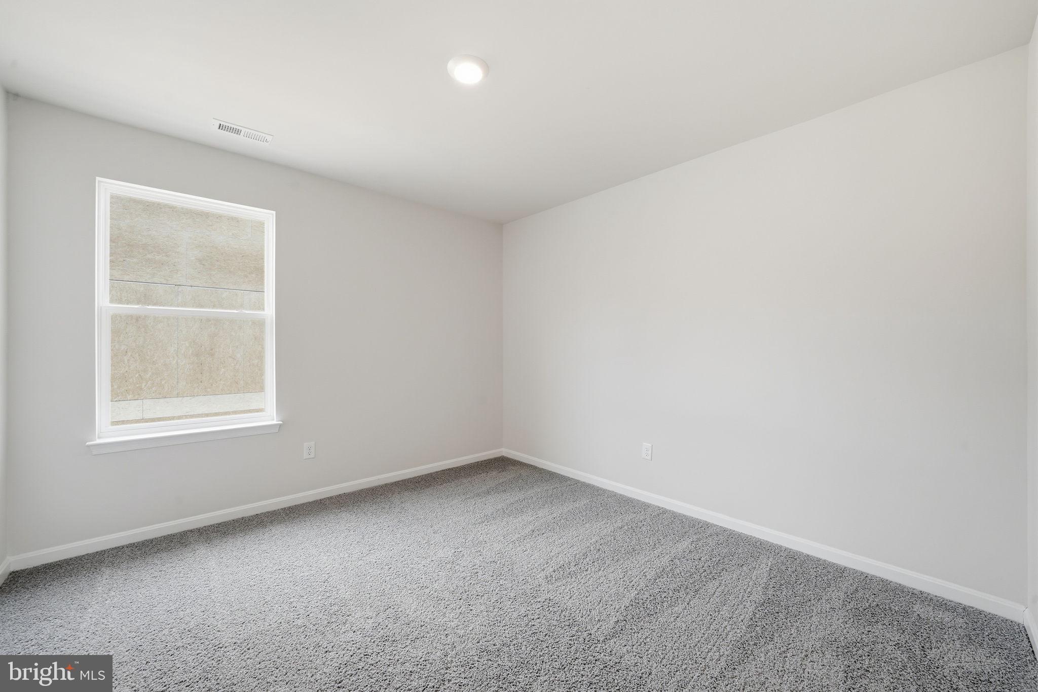 LADYSMITH VILLAGE - Residential