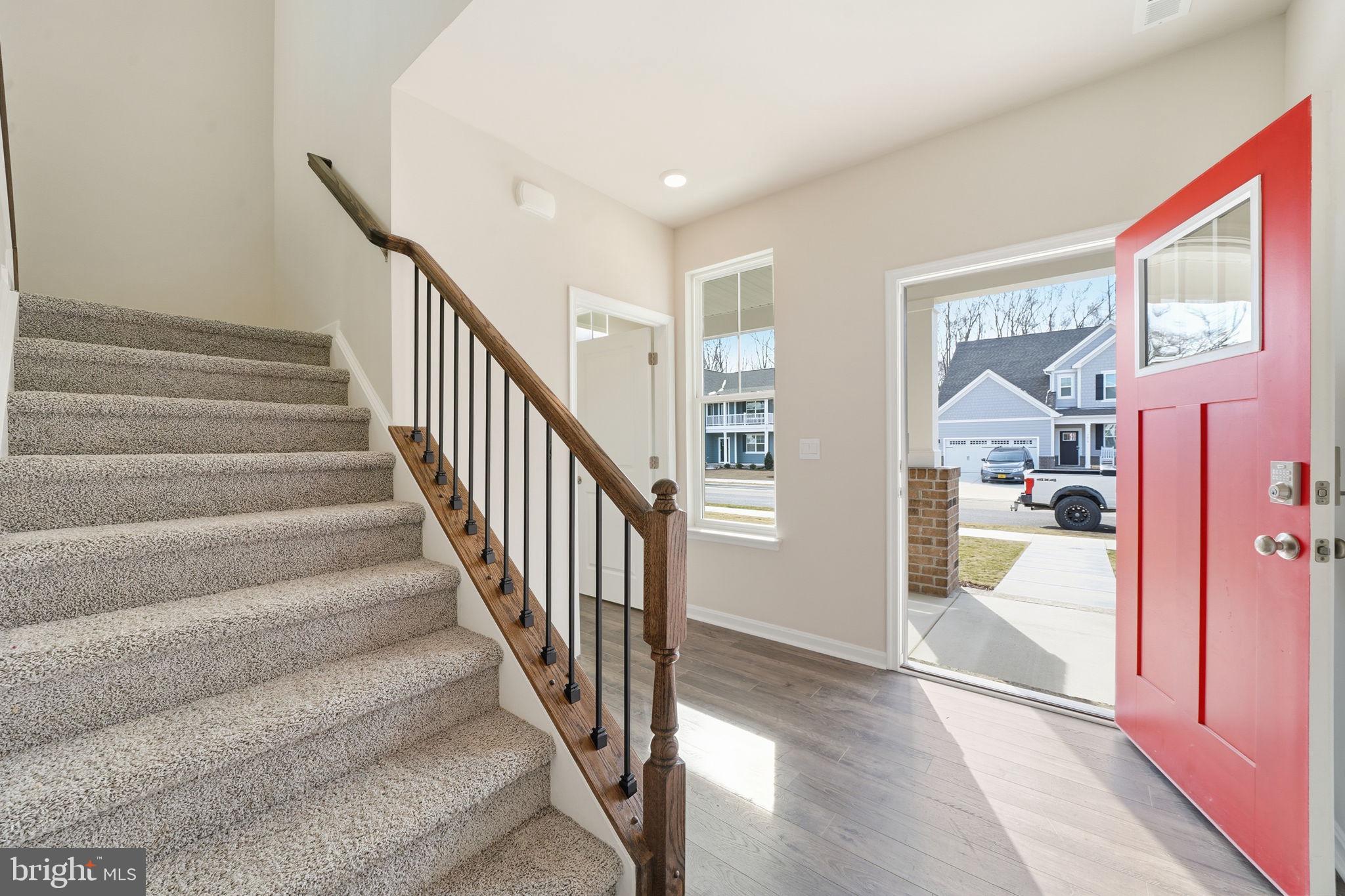 LADYSMITH VILLAGE - Residential