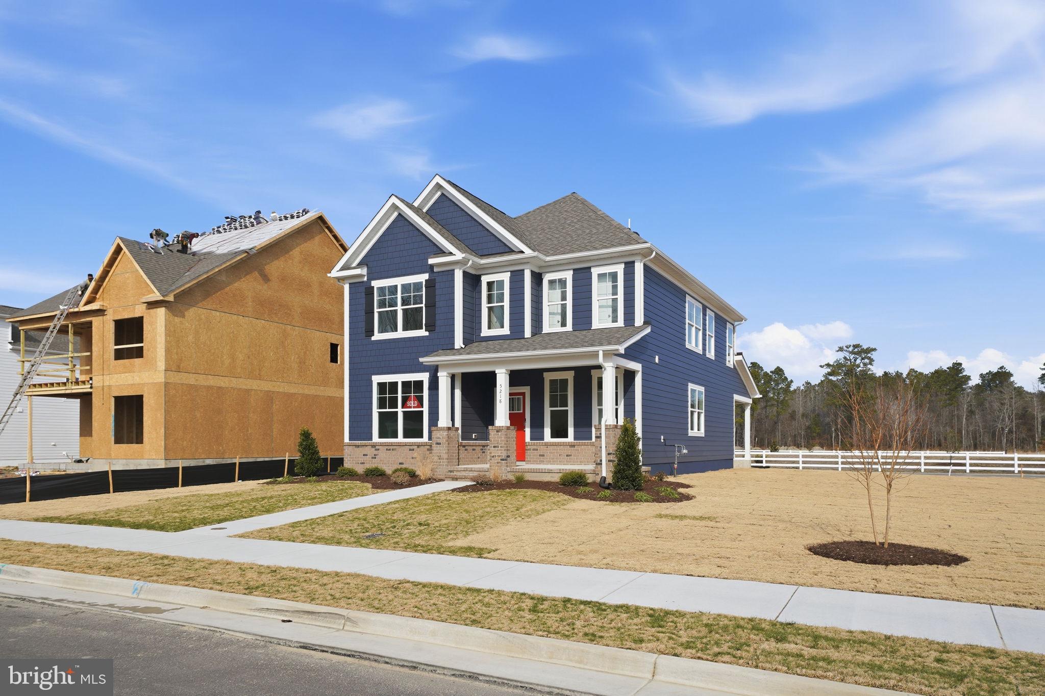 LADYSMITH VILLAGE - Residential