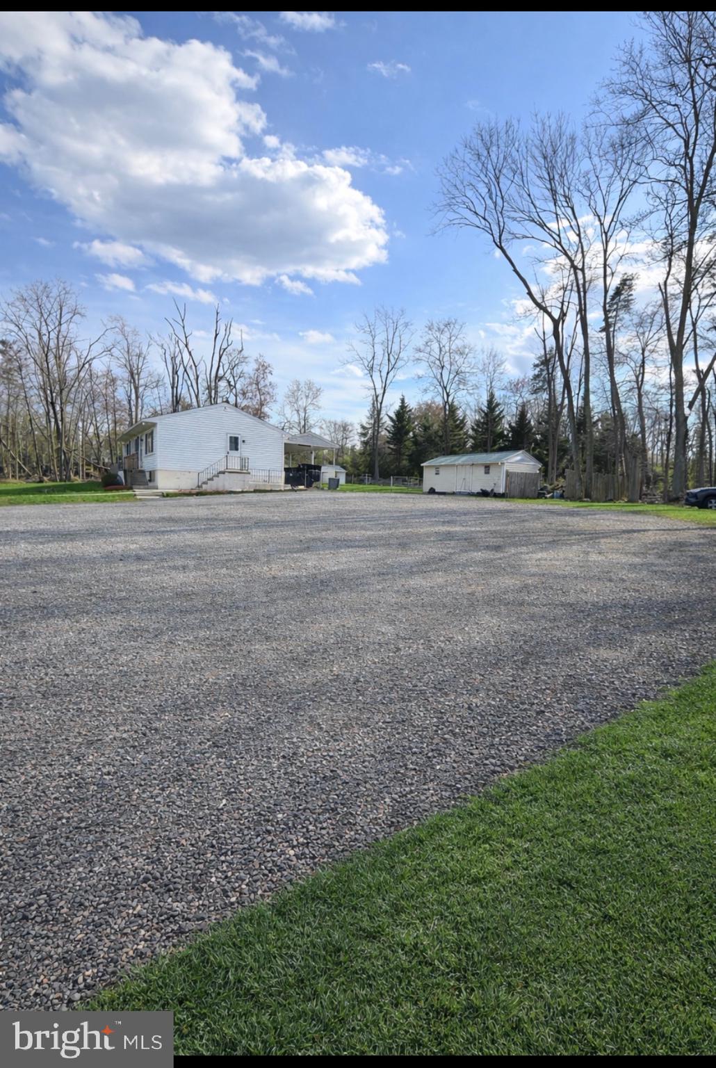 ABERDEEN HILLS - Residential