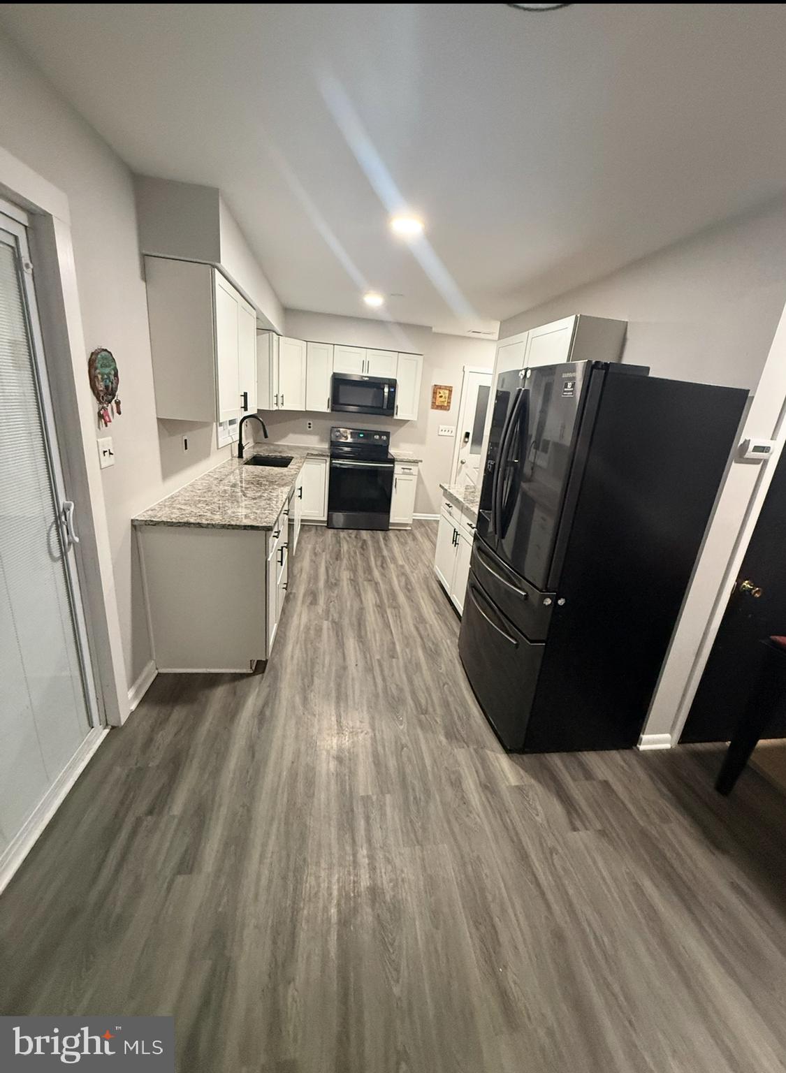 ABERDEEN HILLS - Residential