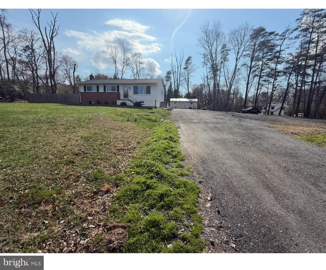 ABERDEEN HILLS - Residential