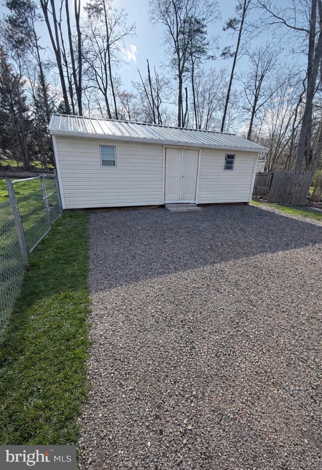 ABERDEEN HILLS - Residential