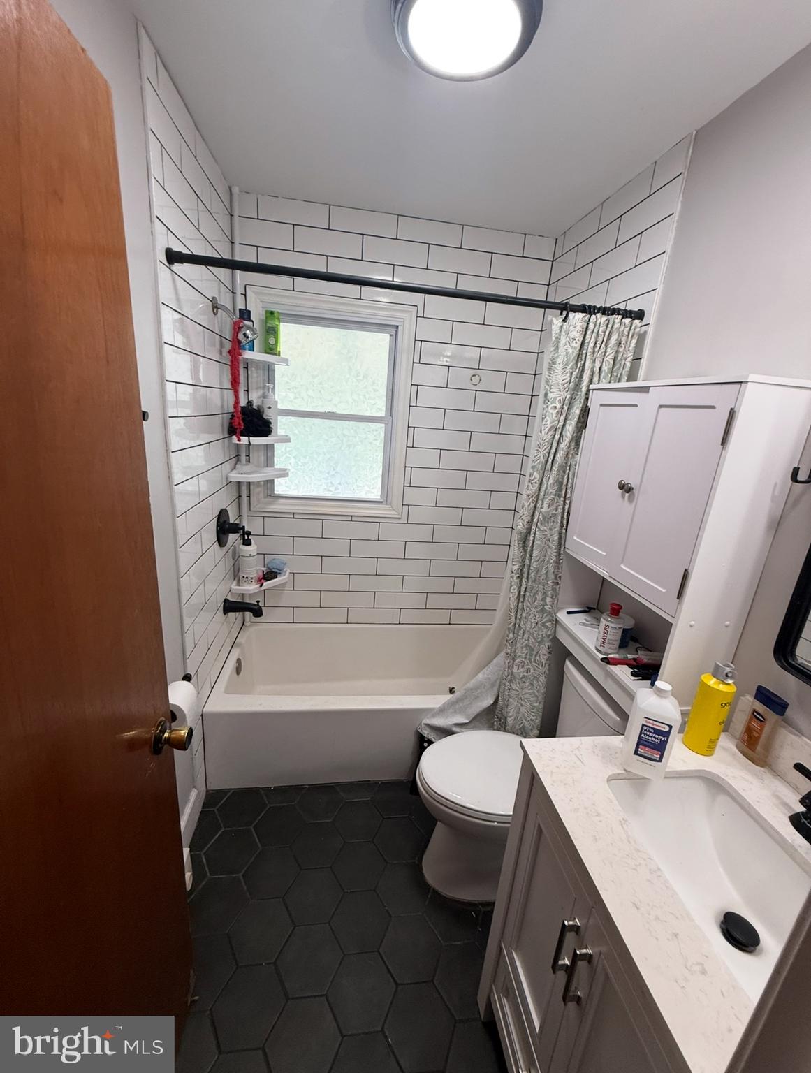 ABERDEEN HILLS - Residential